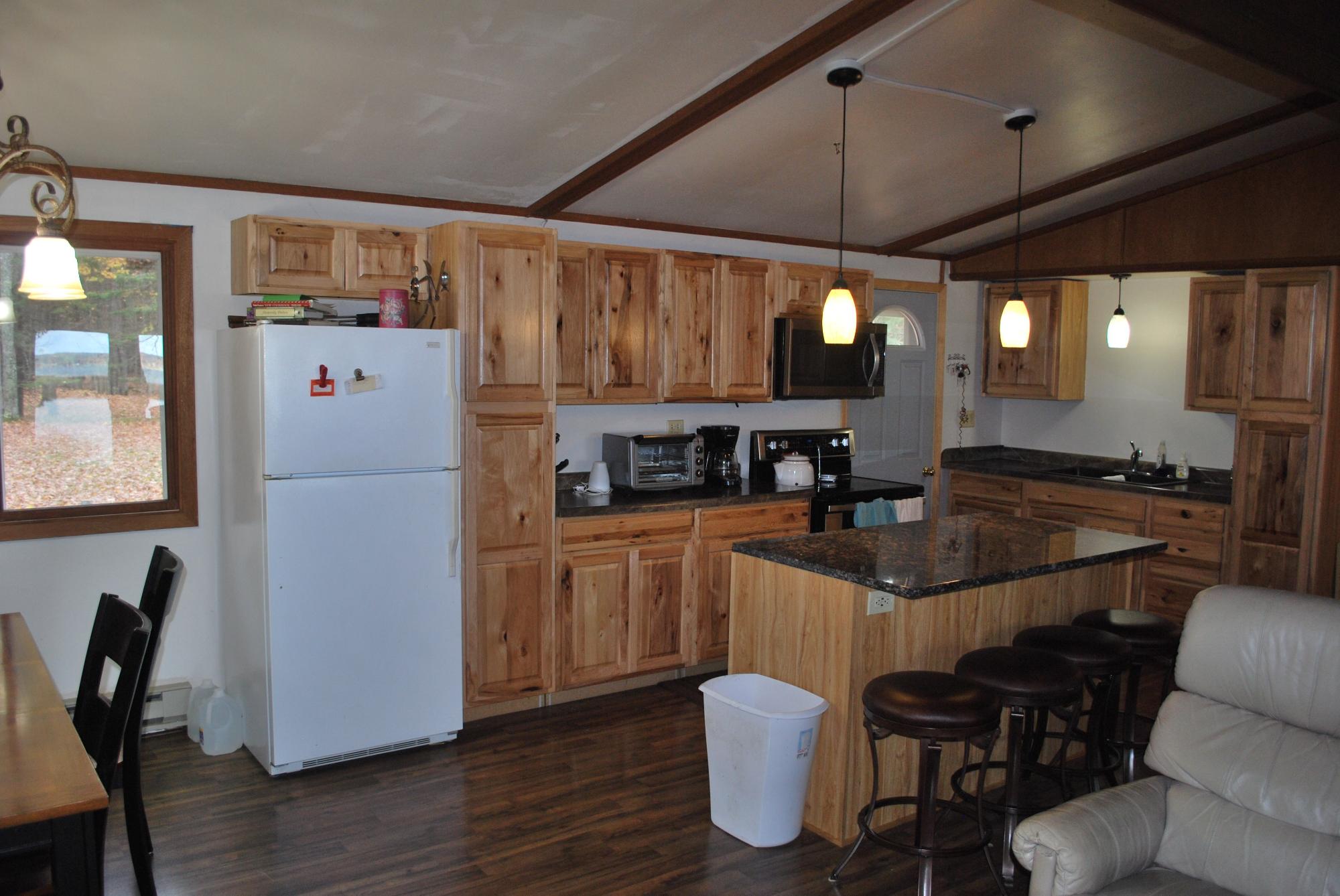 Metonga Lake Property 4399 Lakeview St E Photo 14