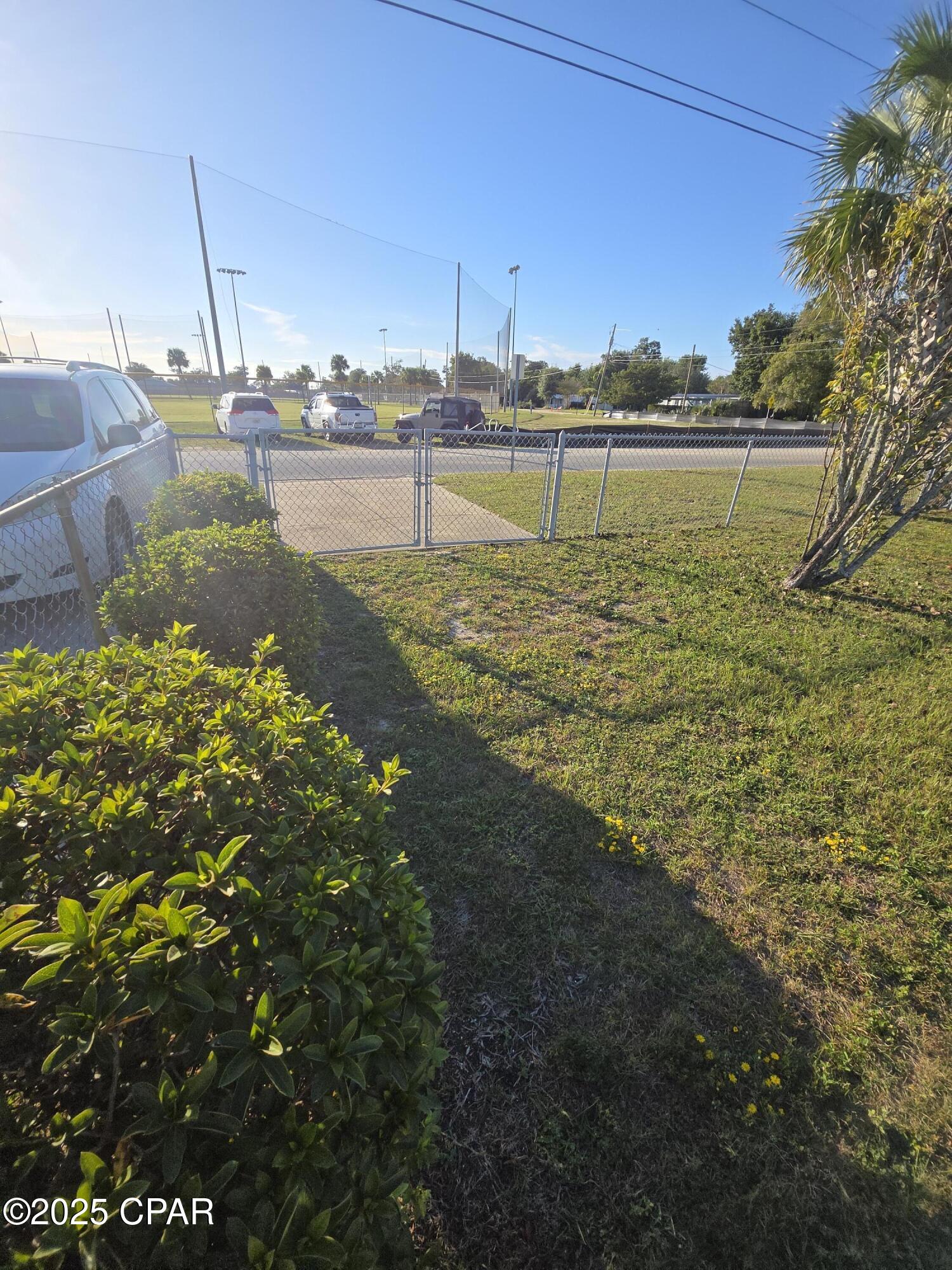 Image 48 For 1609 13th Street