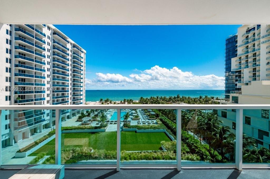 Roney Palace Condo