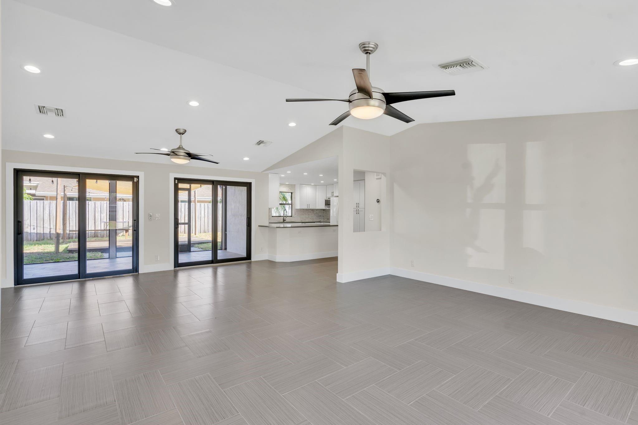 Homes for sale in Boynton Beach, FL | 8460 Raymond Dr, Boynton Beach, FL 33472 | MLS# F10531150