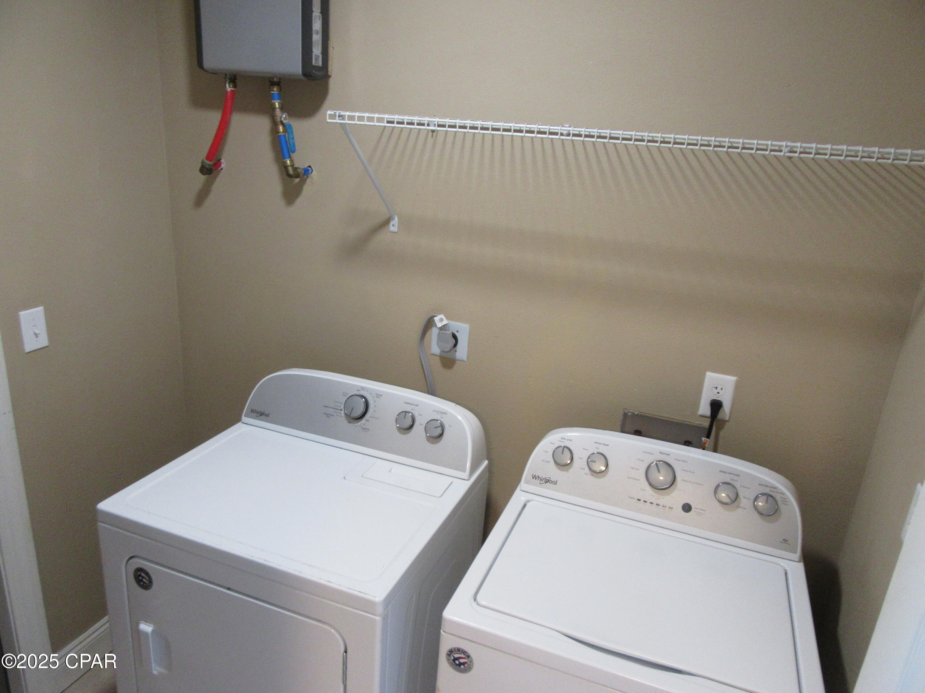 Image 15 For 1410 New York Avenue #c