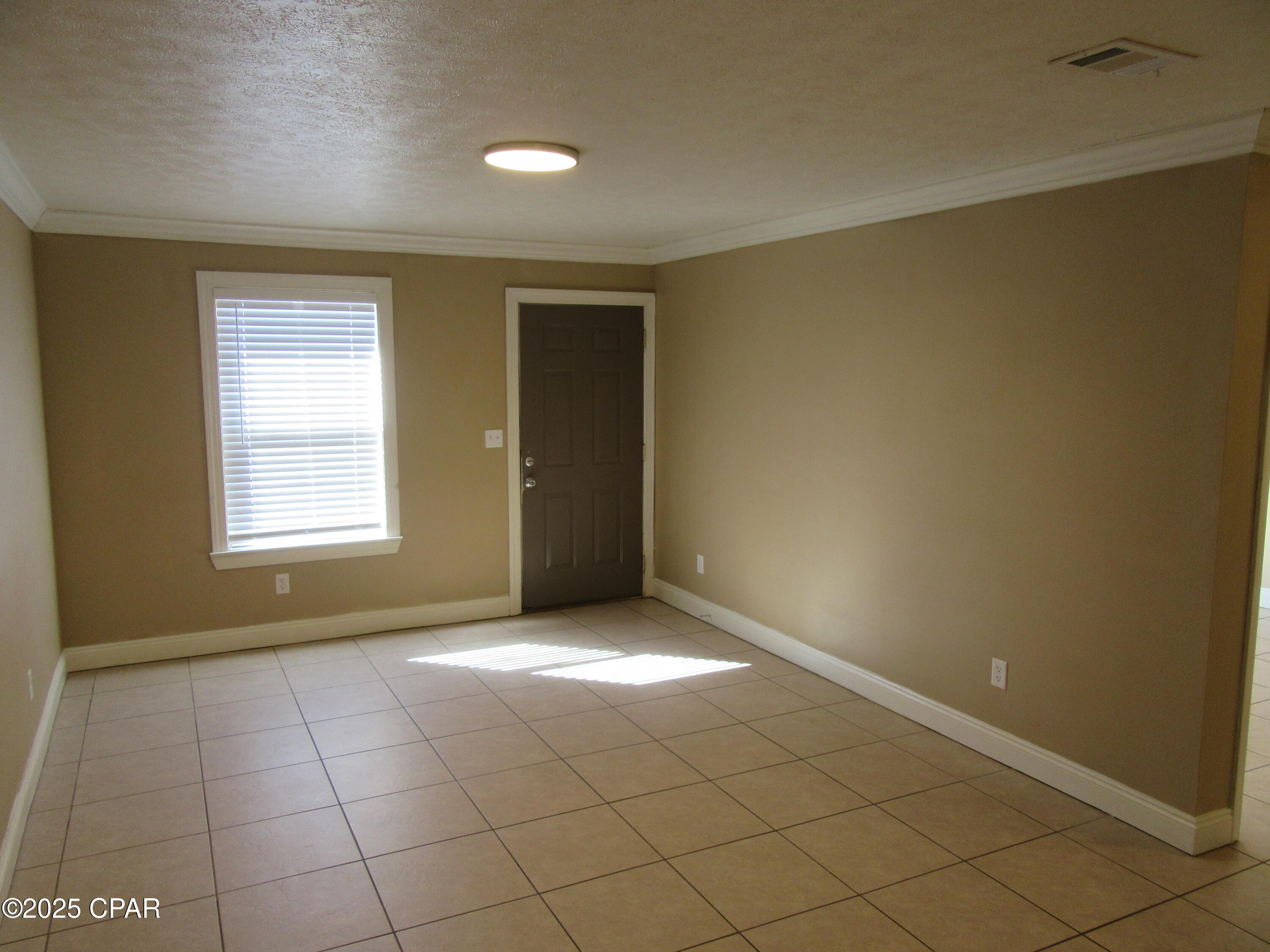 Image 5 For 1410 New York Avenue #c