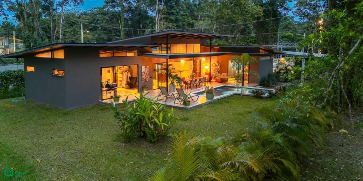 2 bed Single Family Homes For Sale in , Limon - 1