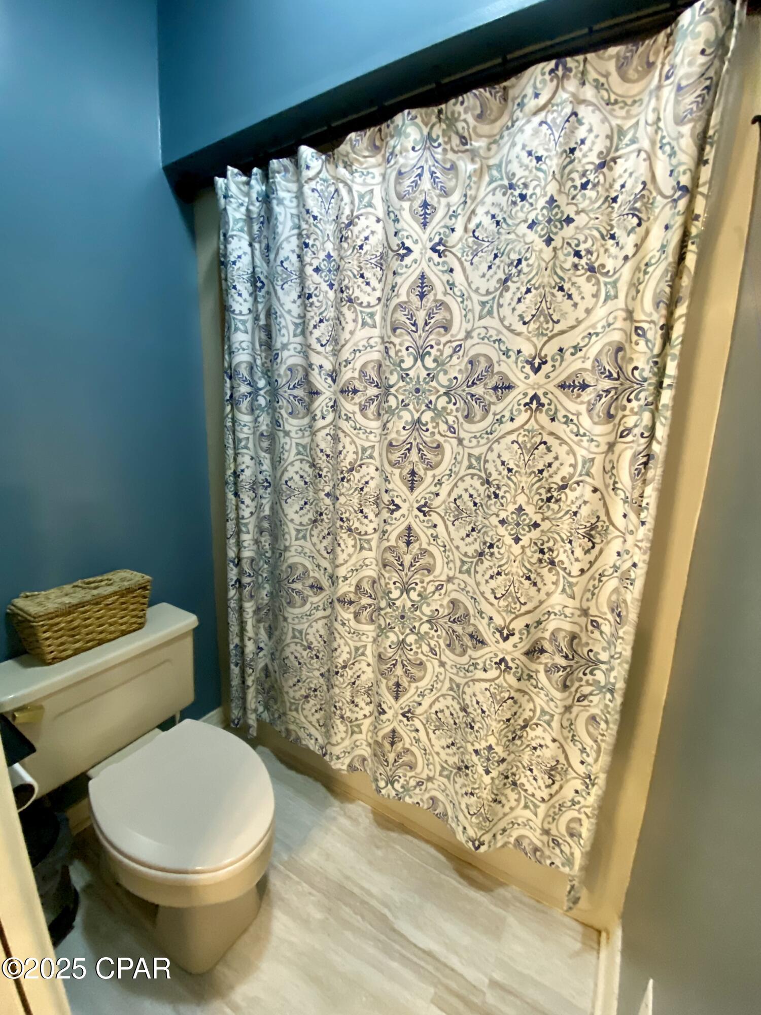 Image 18 For 4620 Oakwood Drive