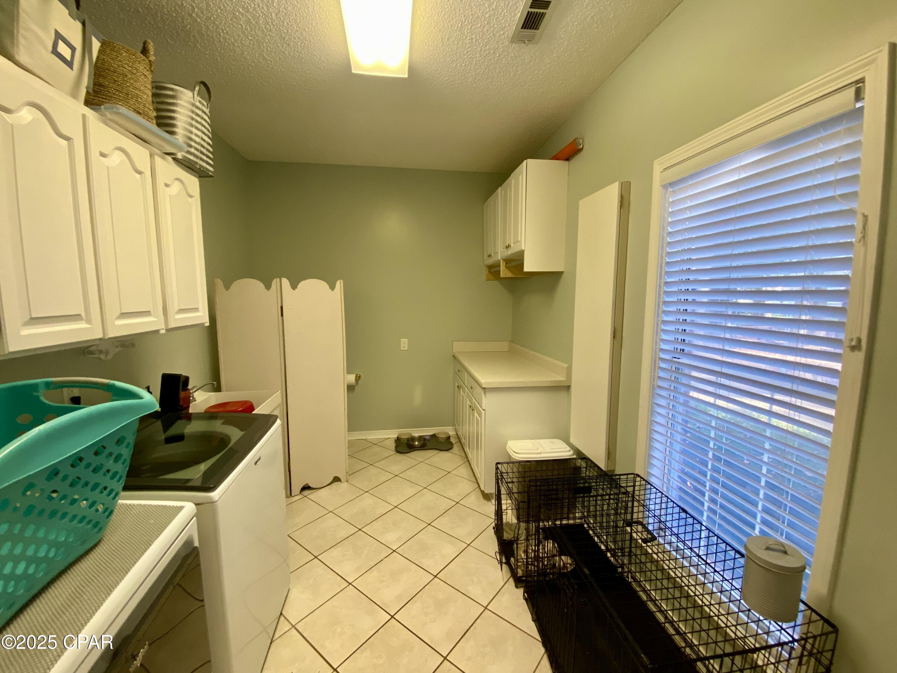 Image 27 For 4620 Oakwood Drive