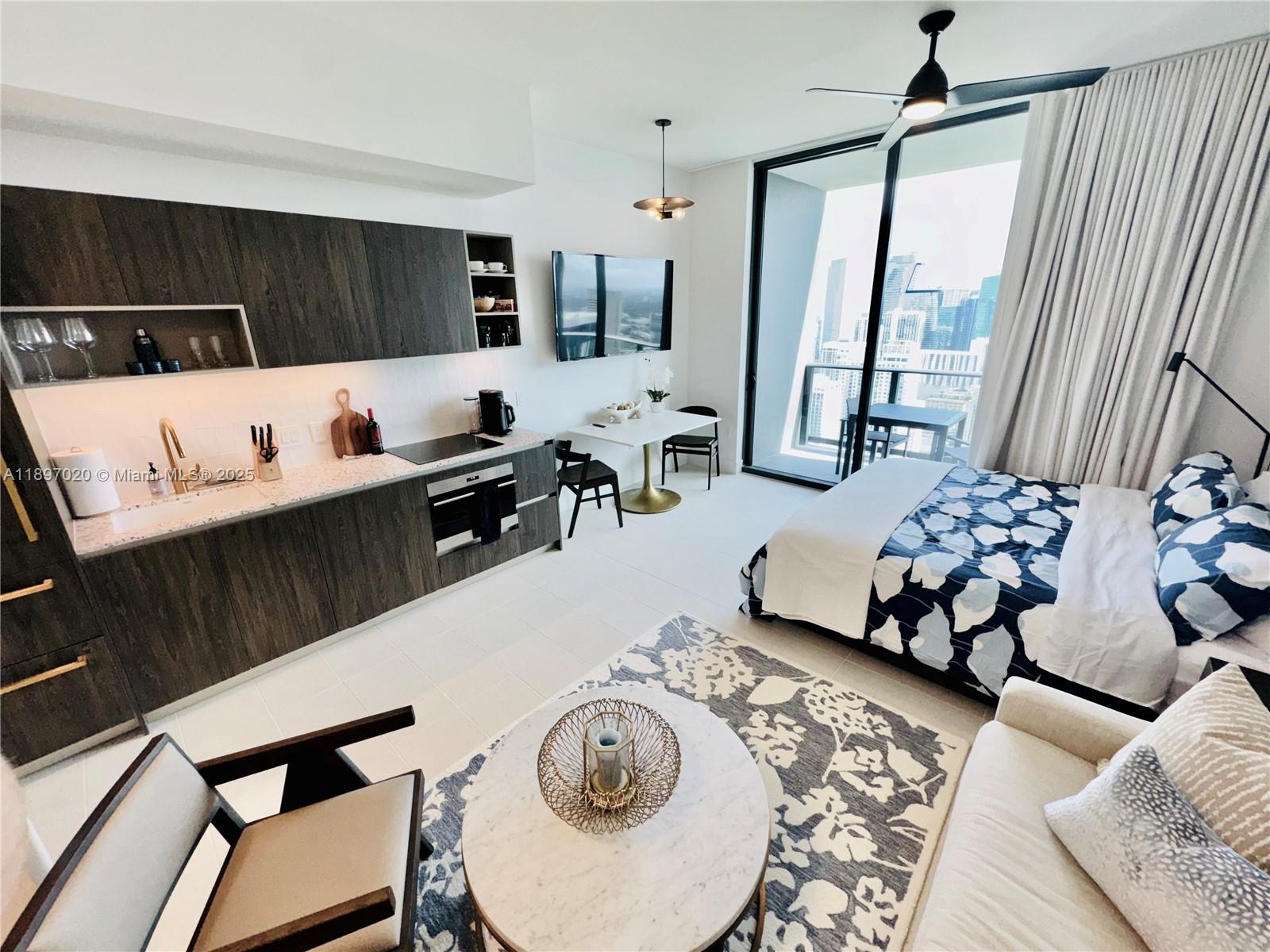 Condo for Rent in Miami, FL