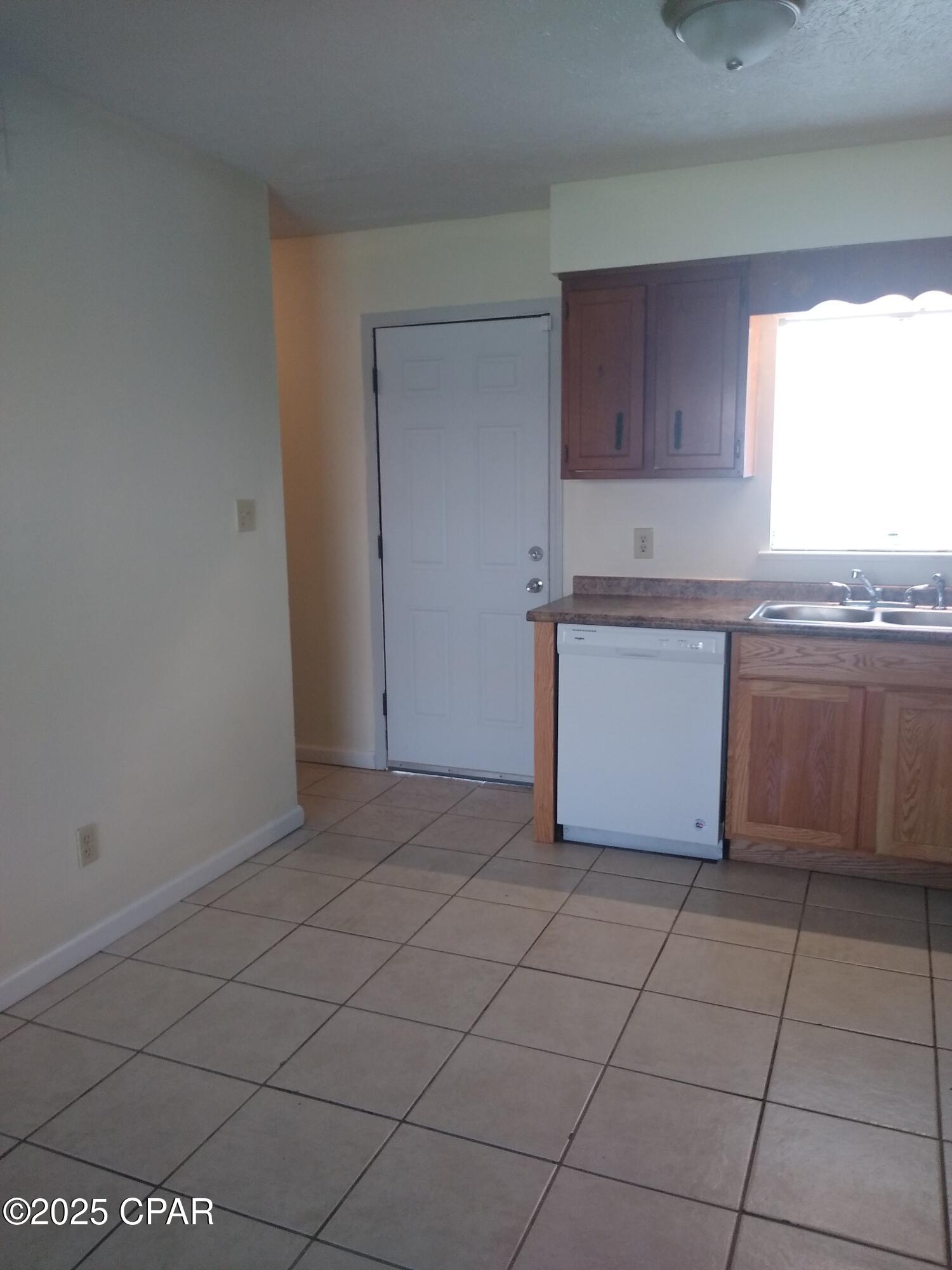 Image 8 For 3702 11th Street A