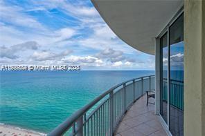 Apartamento en Venta en Sunny Isles Beach, FL