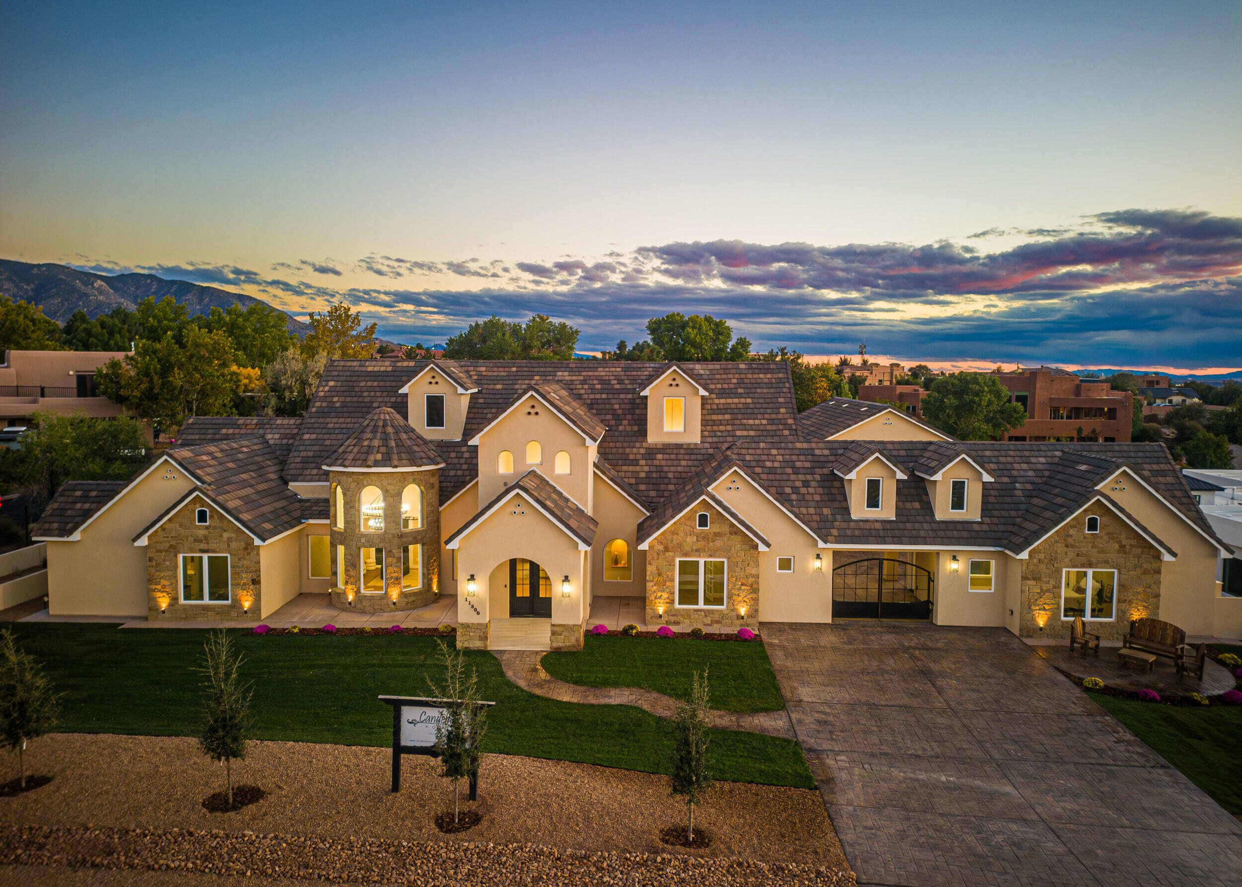 Homes for sale in Albuquerque, NM | 11800 Anaheim Ave Ne, Albuquerque, NM 87122 | MLS# 1093292