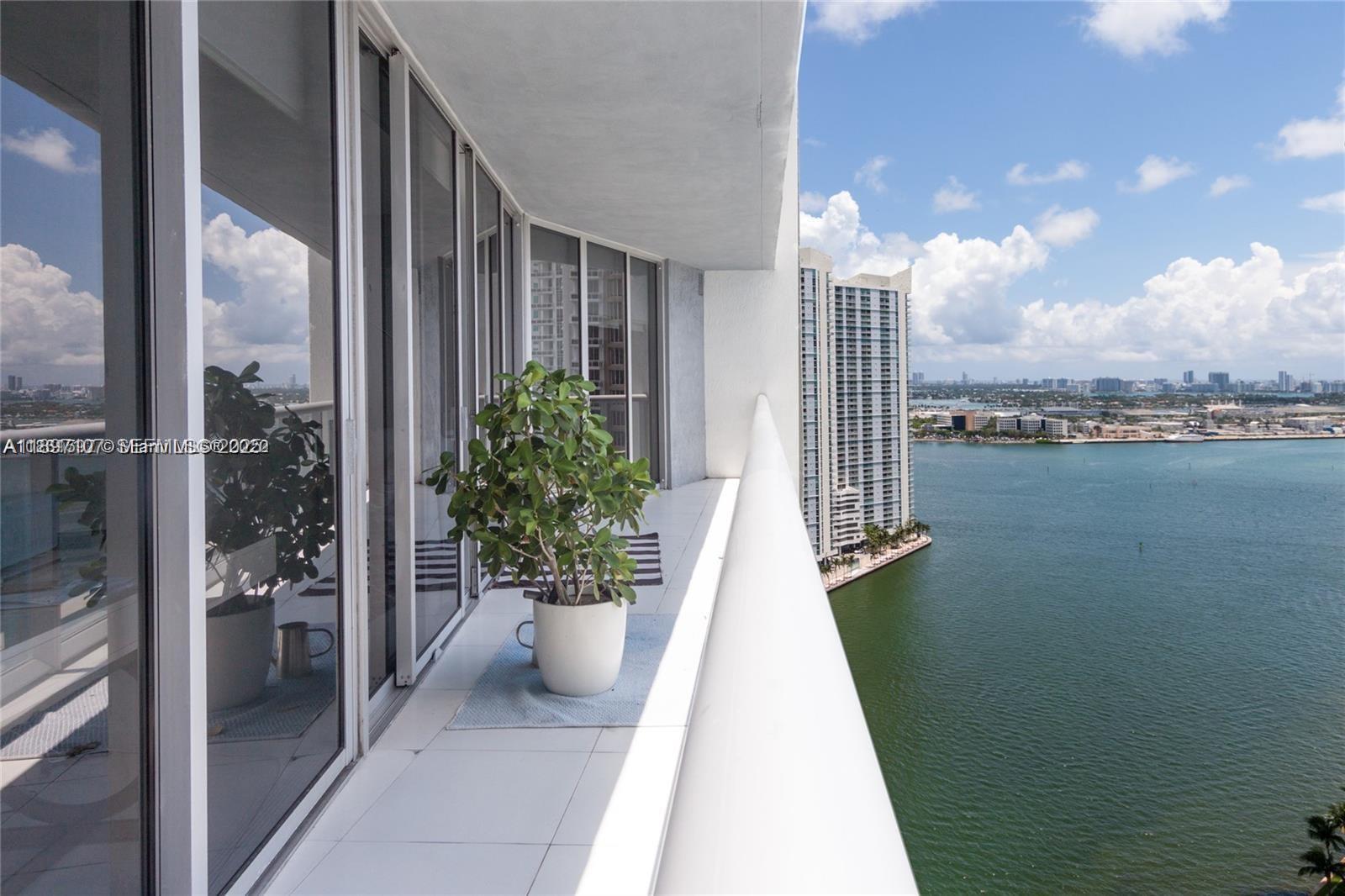 Iconbrickell Condo No 1