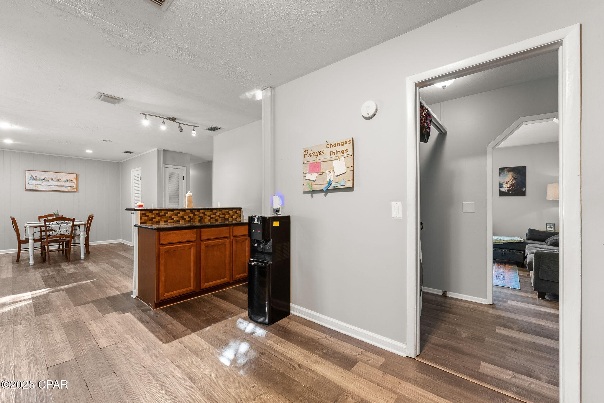 Image 11 For 1236 Amherst Road