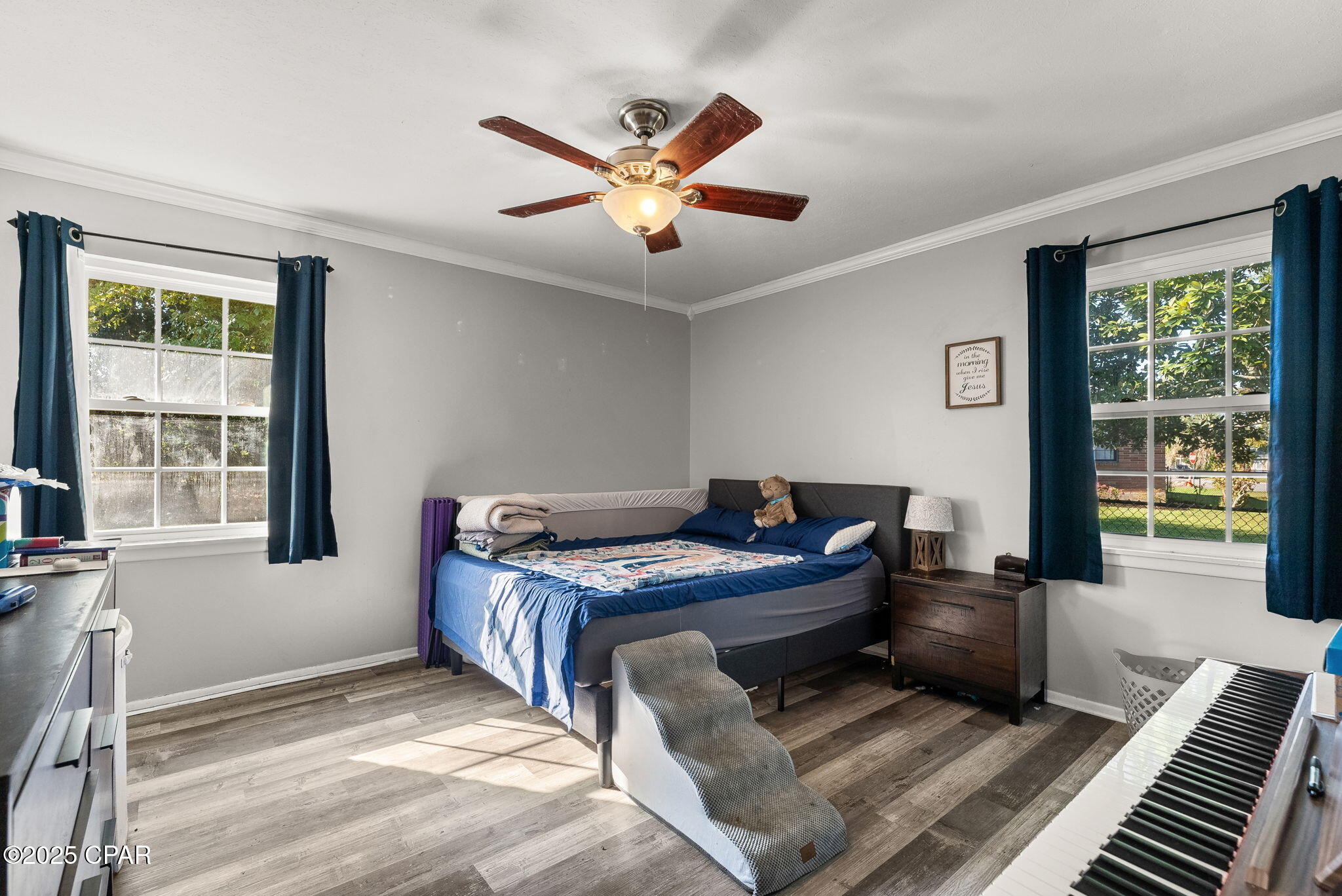 Image 19 For 1236 Amherst Road