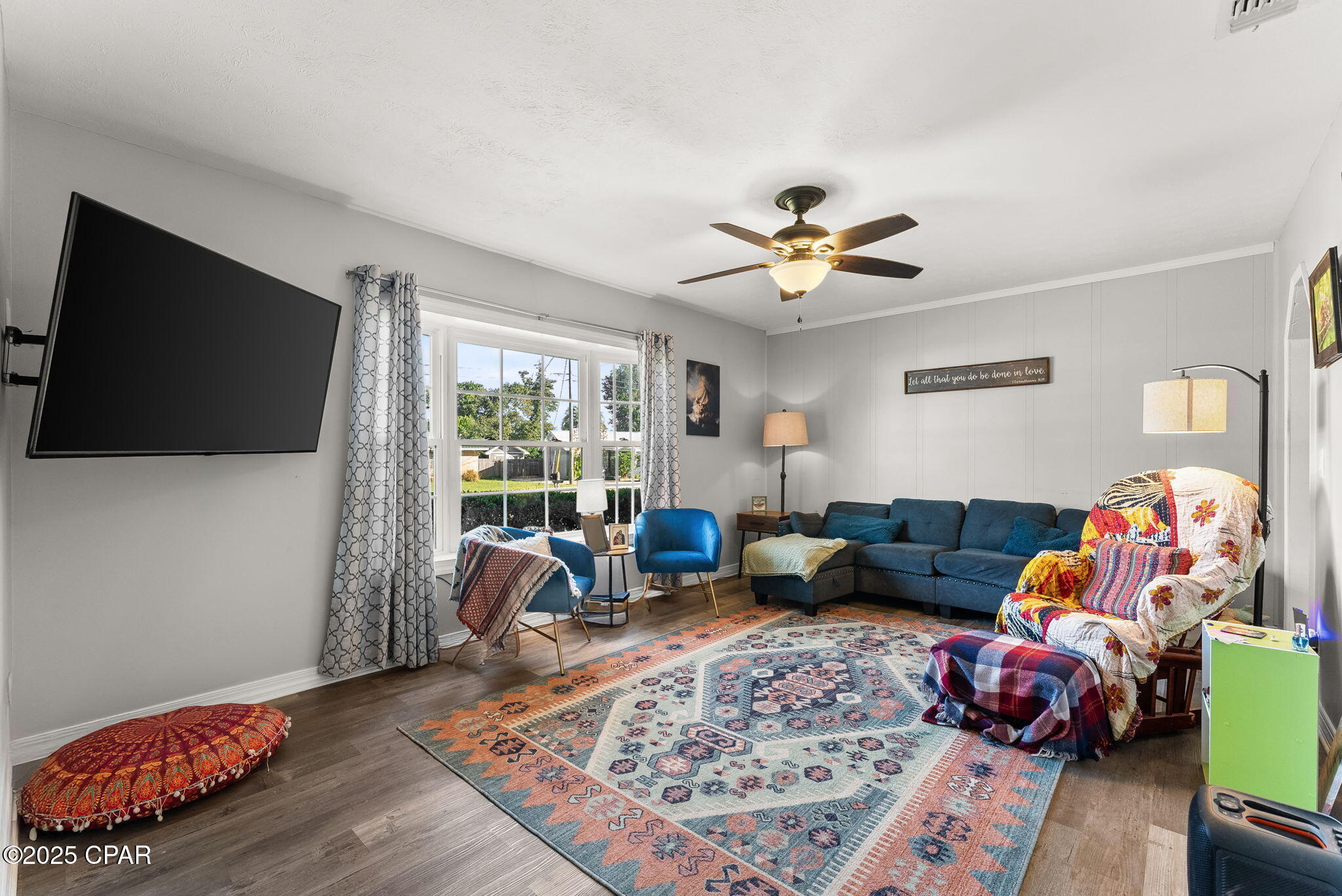 Image 2 For 1236 Amherst Road