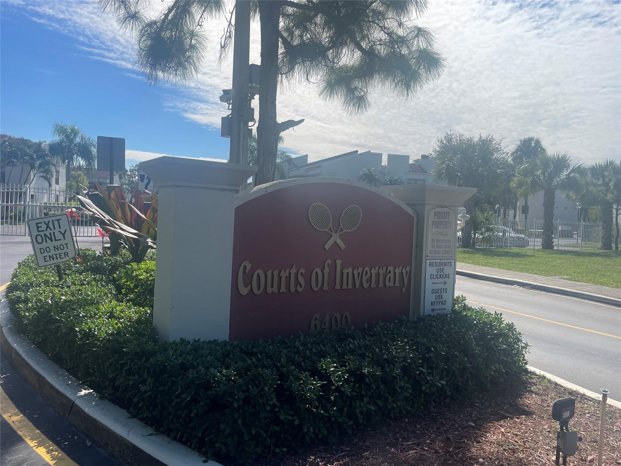 The Courts Of Inverrary P