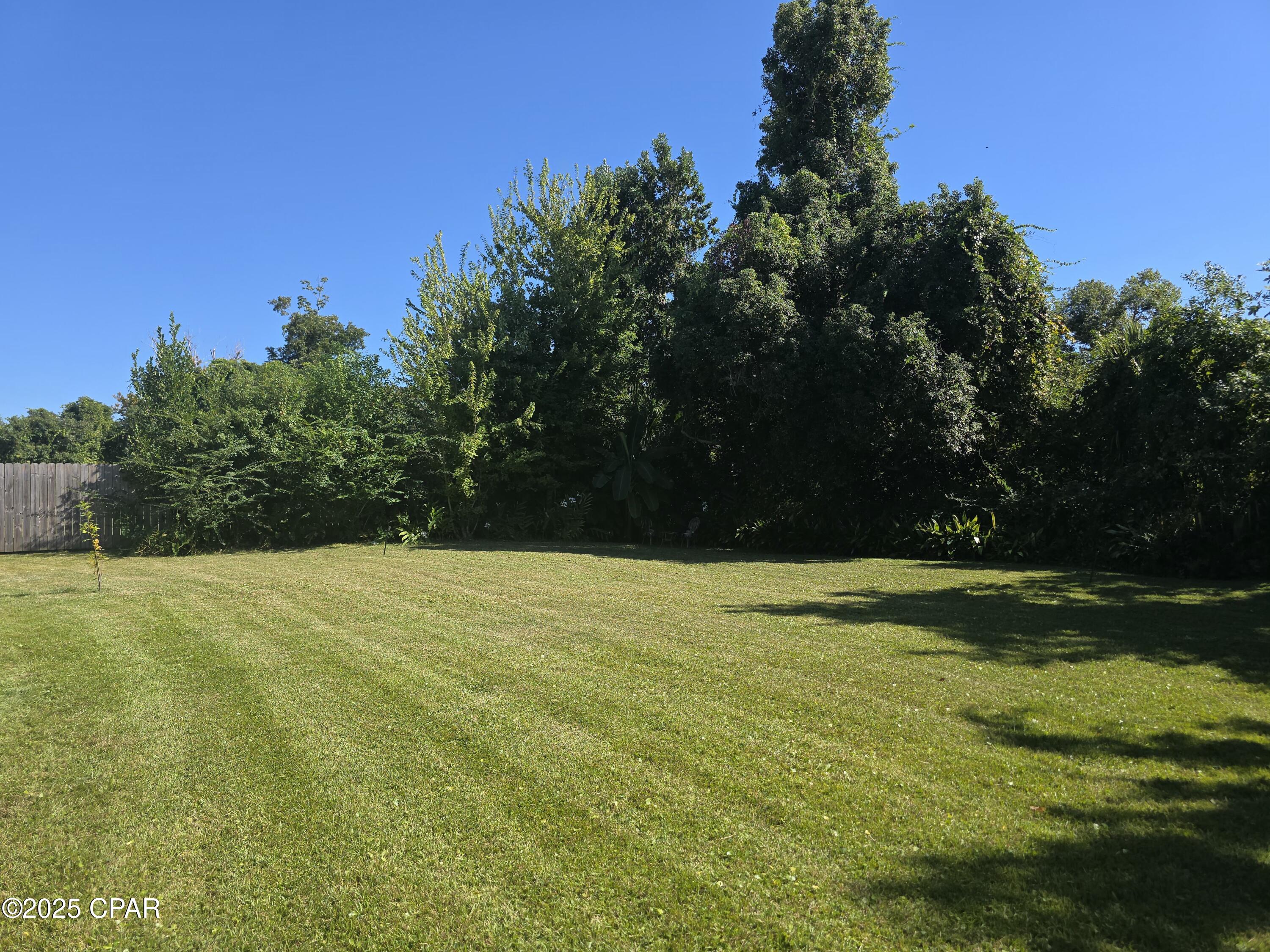 Image 15 For 900 3rd Street