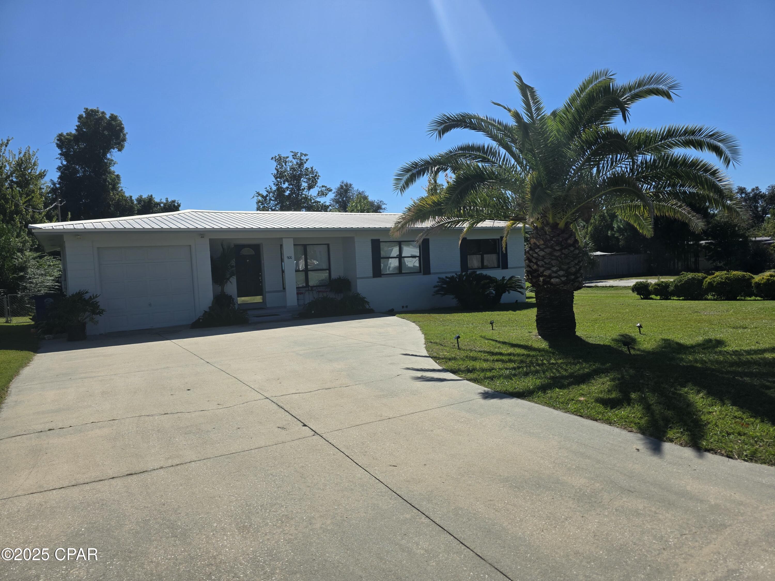 Image 3 For 900 3rd Street