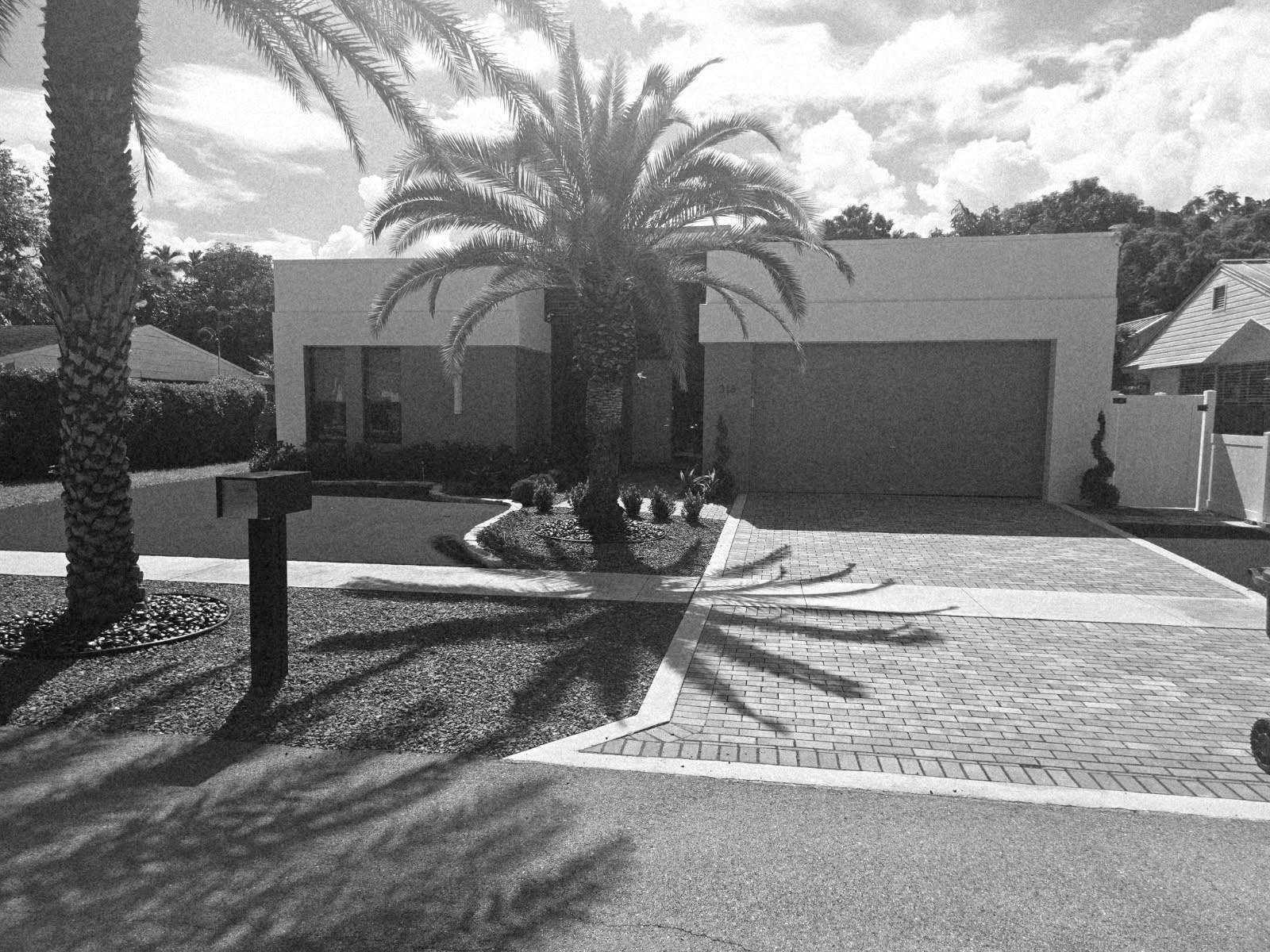 318 NE 25th St, Wilton Manors, FL 33305