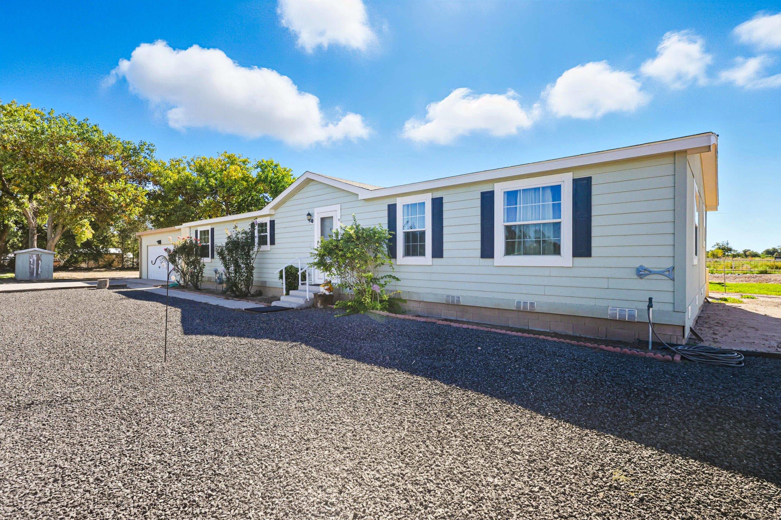 Homes for sale in Belen, NM | 8 James Sanchez Ln, Belen, NM 87002 | MLS# 1093300