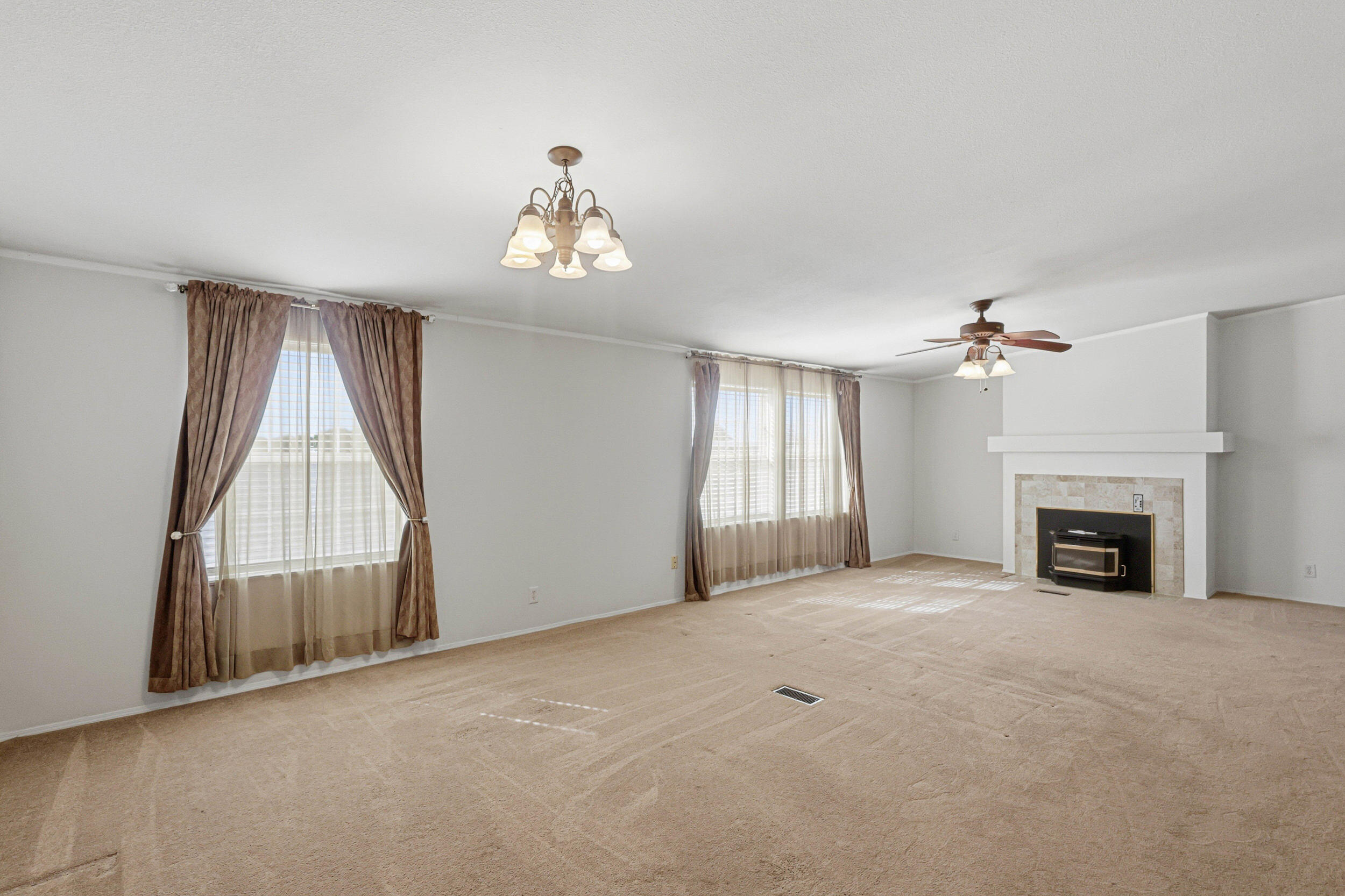 Homes for sale in Belen, NM | 8 James Sanchez Ln, Belen, NM 87002 | MLS# 1093300