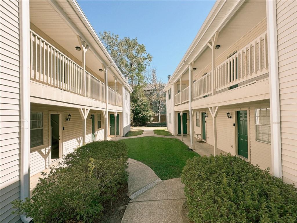 Homes for sale in Mandeville, LA | 733 Heavens Dr #2, Mandeville, LA 70471 | MLS# 2527485