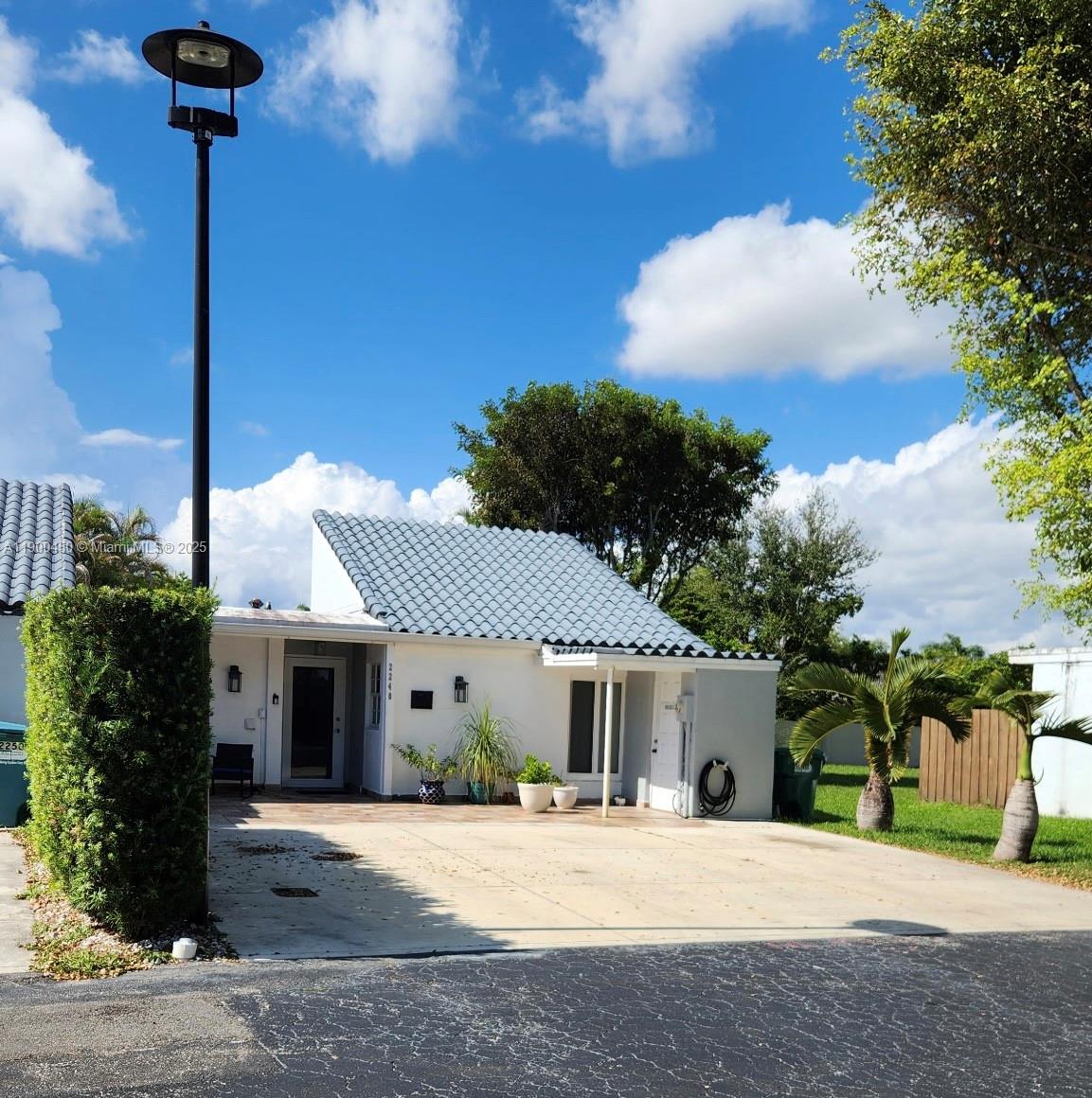 Homes for sale in Miami, FL | 2240 Sw 122Nd Ct, Miami, FL 33175 | MLS# A11900450