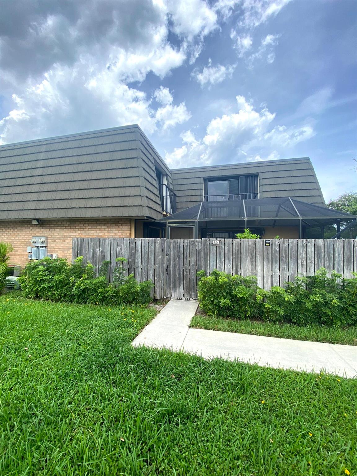 Village Of Sandalwood Lak