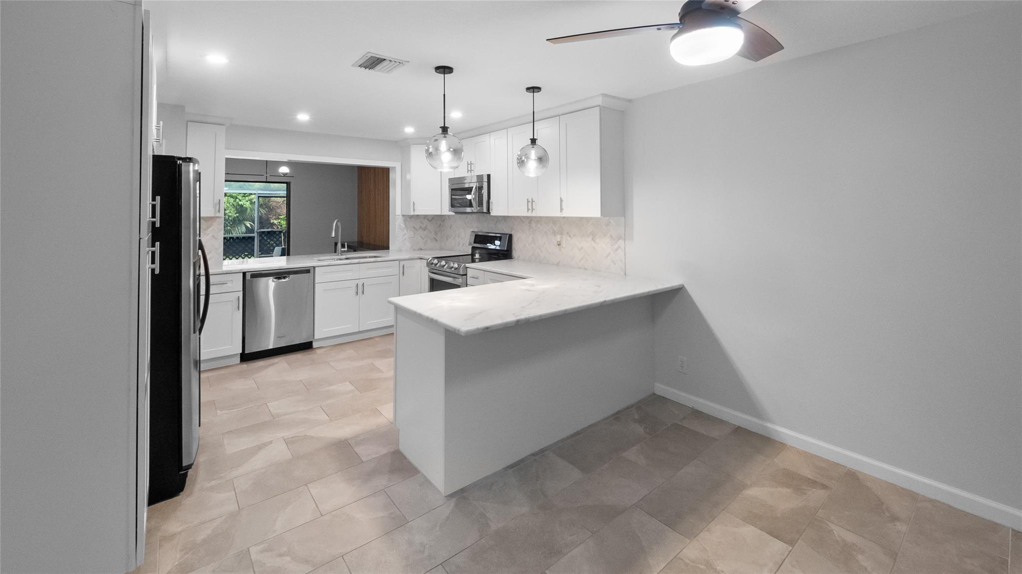 Homes for sale in Deerfield Beach, FL | 619 Deer Creek North Shore Dr #619, Deerfield Beach, FL 33442 | MLS# F10531738