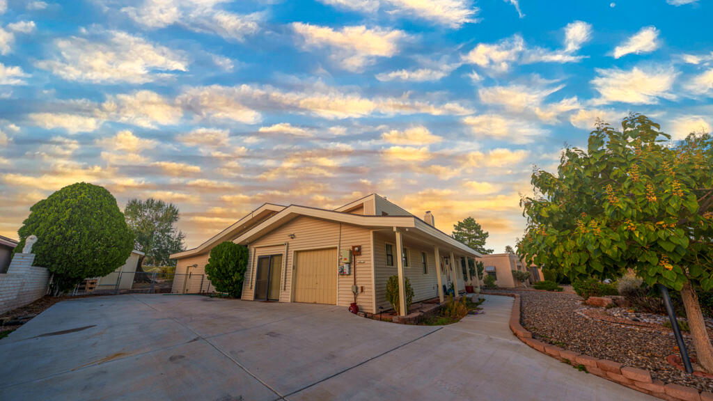 Homes for sale in Rio Rancho, NM | 3507 Saint Andrews Dr Se, Rio Rancho, NM 87124 | MLS# 1093318