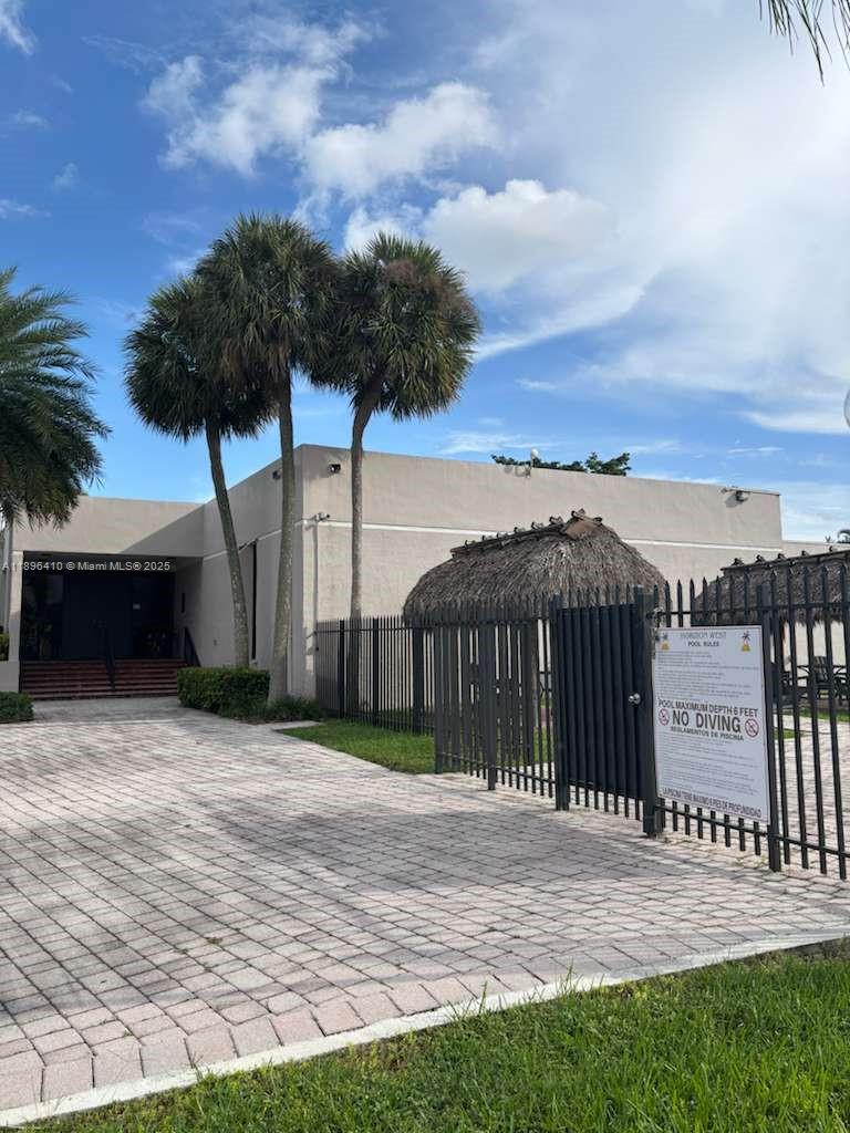 The Horizons West Condo #