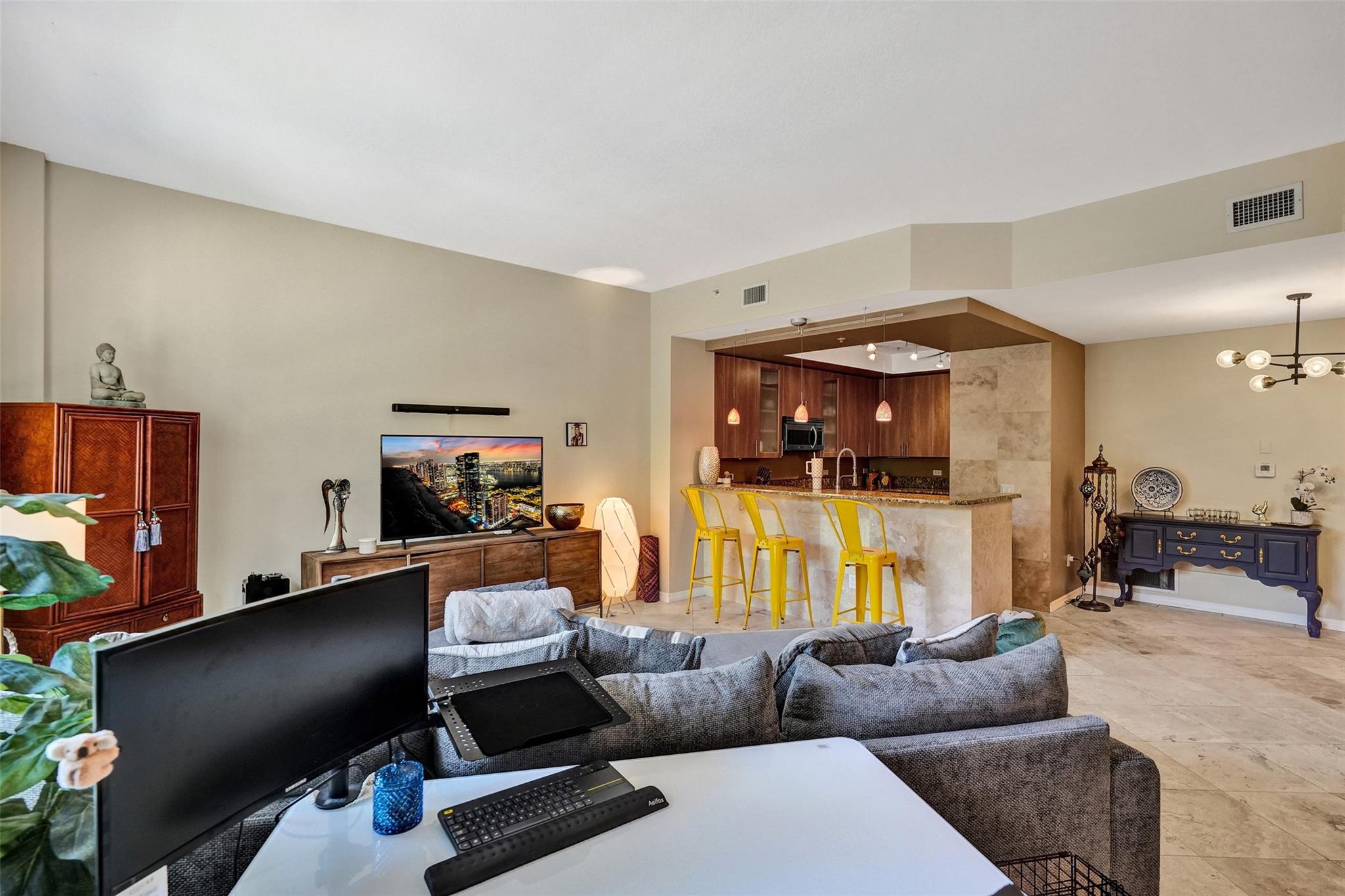 Homes for sale in Wilton Manors, FL | 2601 Ne 14Th Ave #104, Wilton Manors, FL 33334 | MLS# F10532680