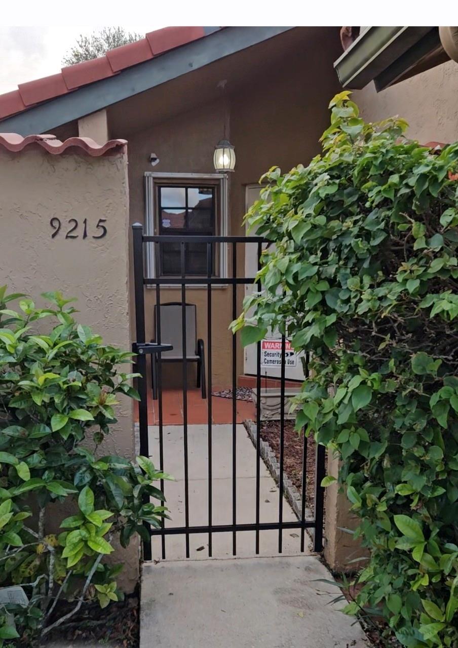 Lakeview Courts At Jacara