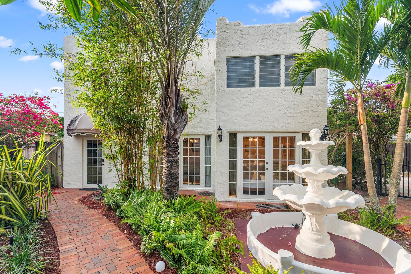 Homes for sale in West Palm Beach, FL | 643 36Th Street, West Palm Beach, FL 33407 | MLS# R11134339