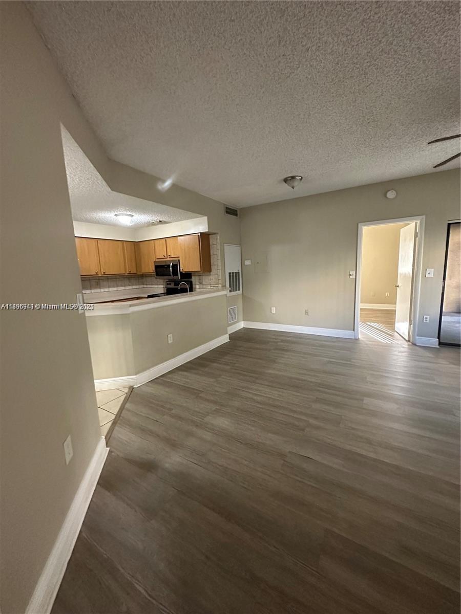 Marina Oaks Condo