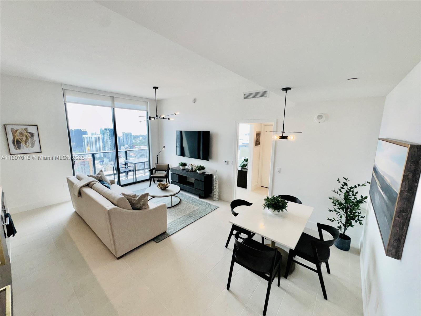 Condo for Rent in Miami, FL