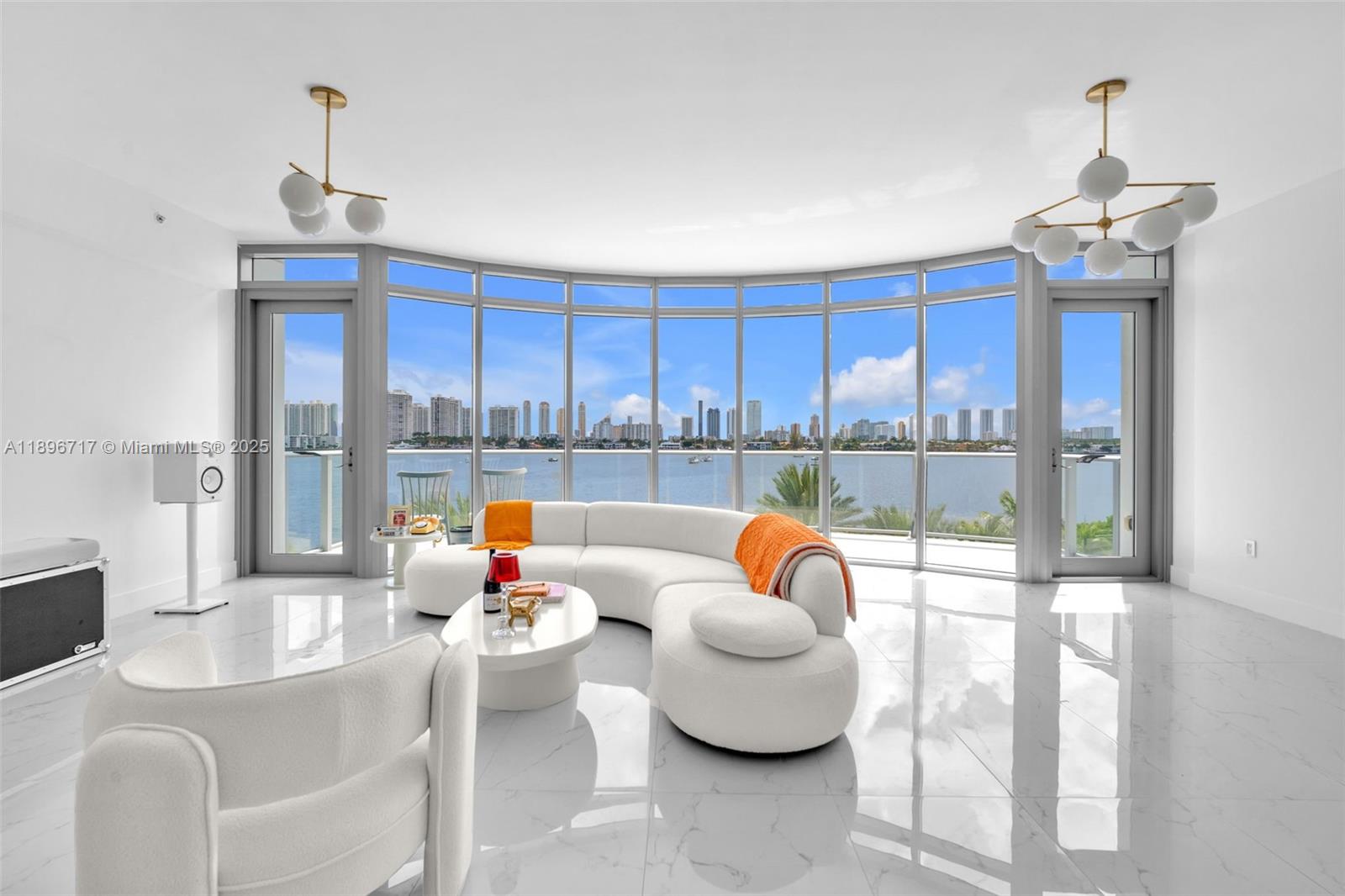Apartamento para Alugar em North Miami Beach, FL