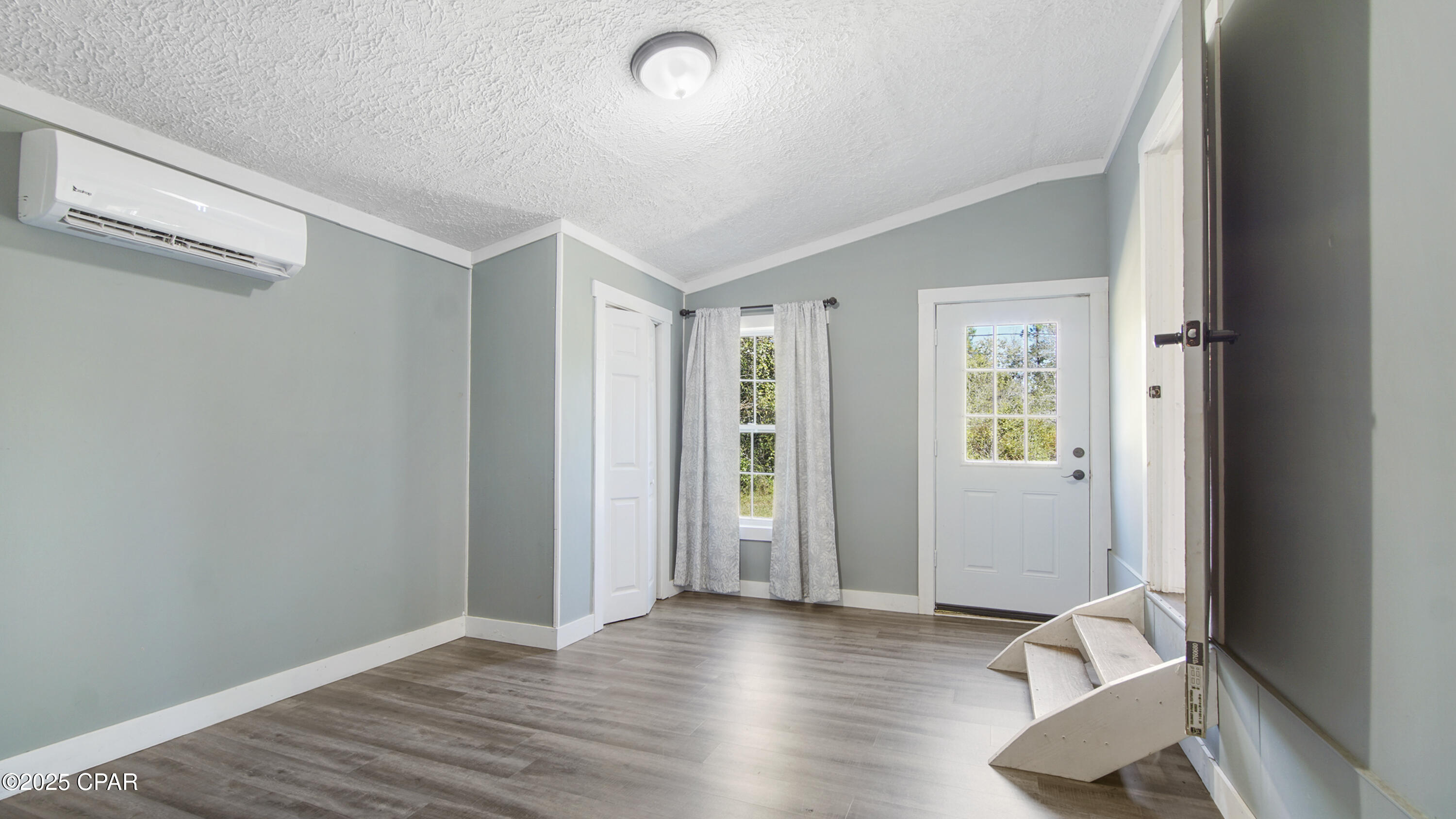 Image 18 For 905 Joshua Drive