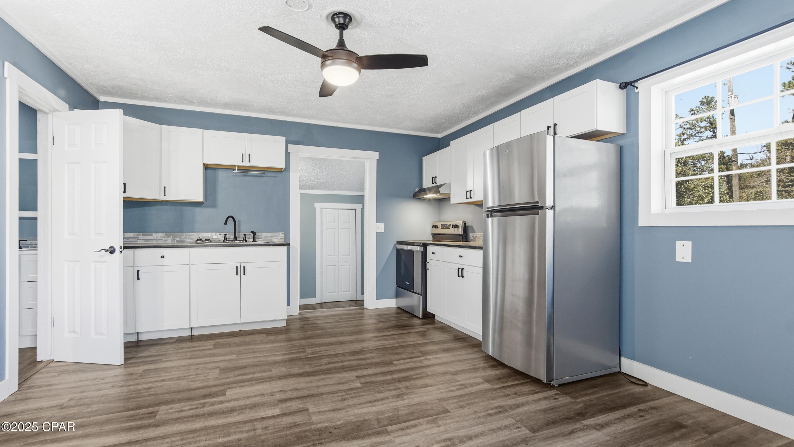 Image 9 For 905 Joshua Drive