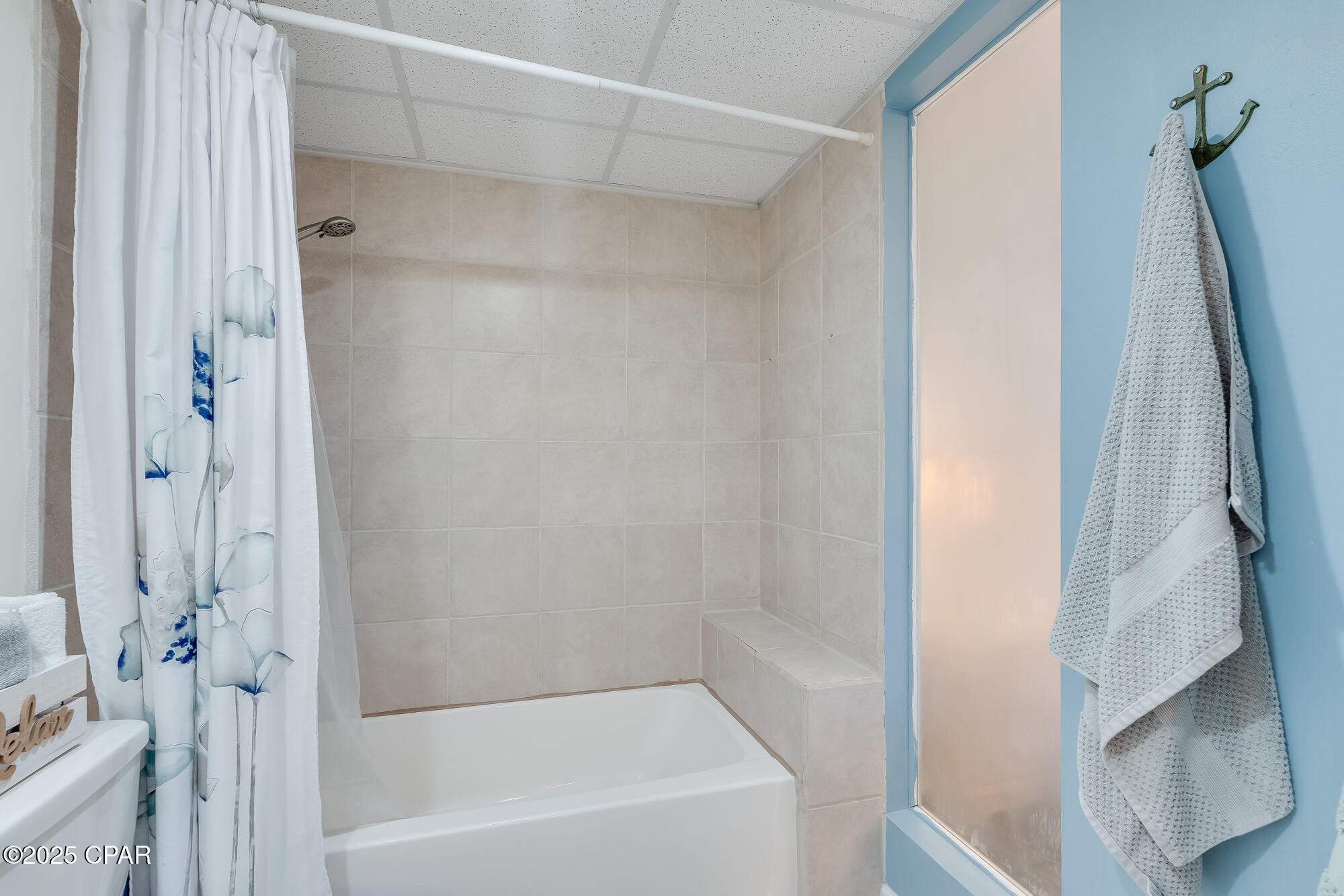 Image 15 For 6903 Lagoon Drive 27