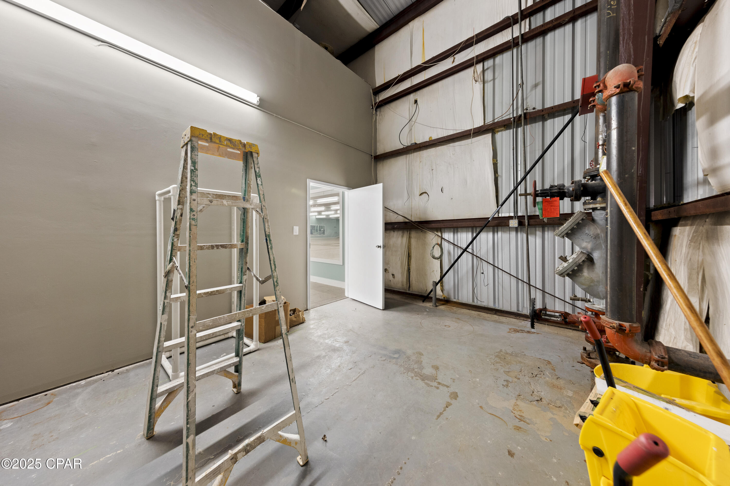 Image 7 For 5420 Hickory Street