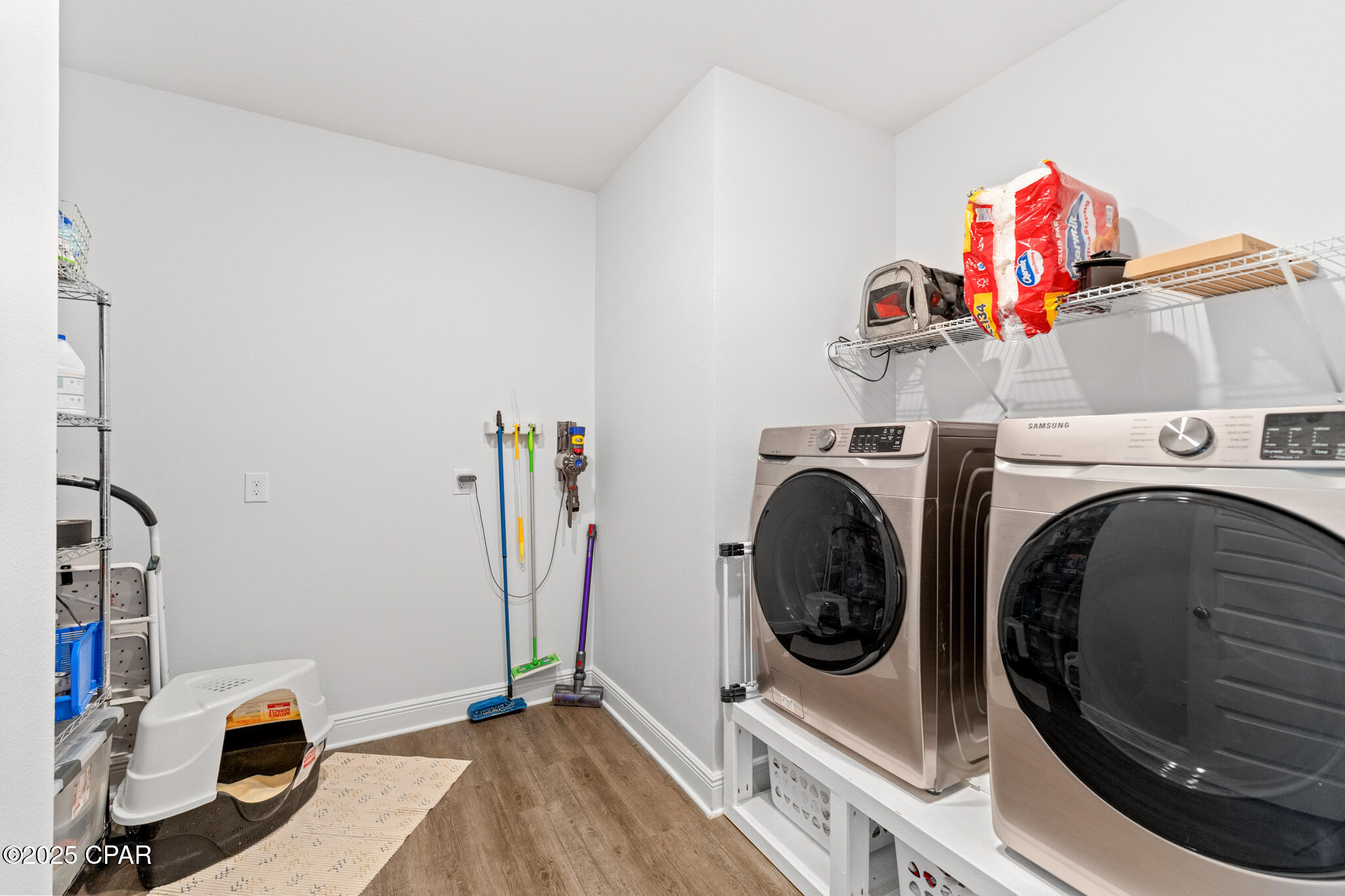 Image 24 For 451 Eagle Lake Way