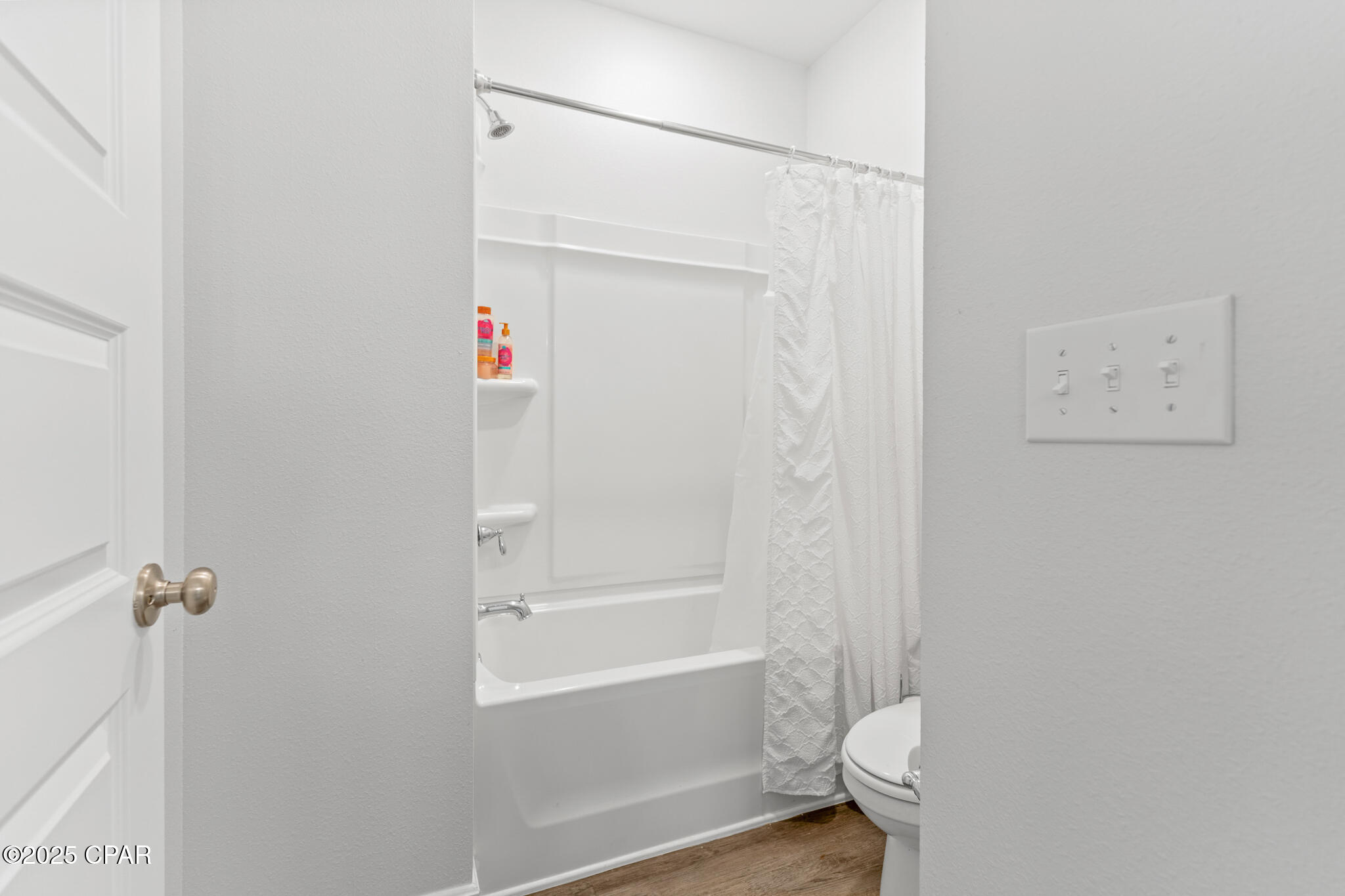 Image 27 For 451 Eagle Lake Way