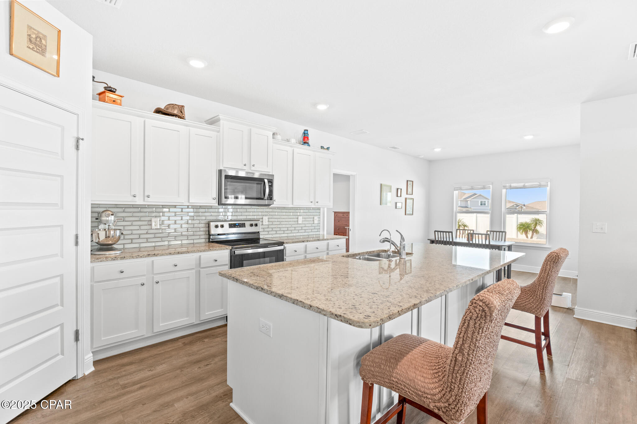 Image 7 For 451 Eagle Lake Way