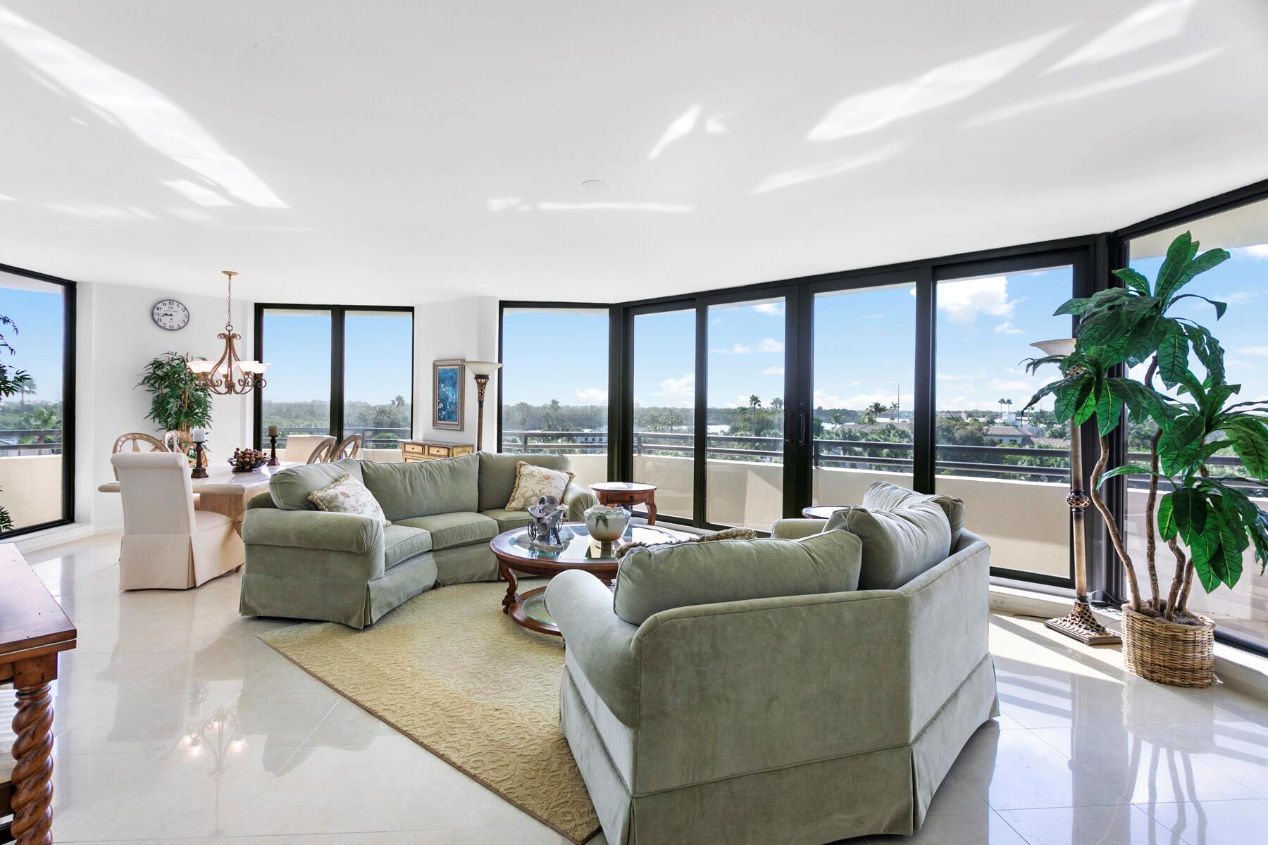 Jonathans Landing (Southp