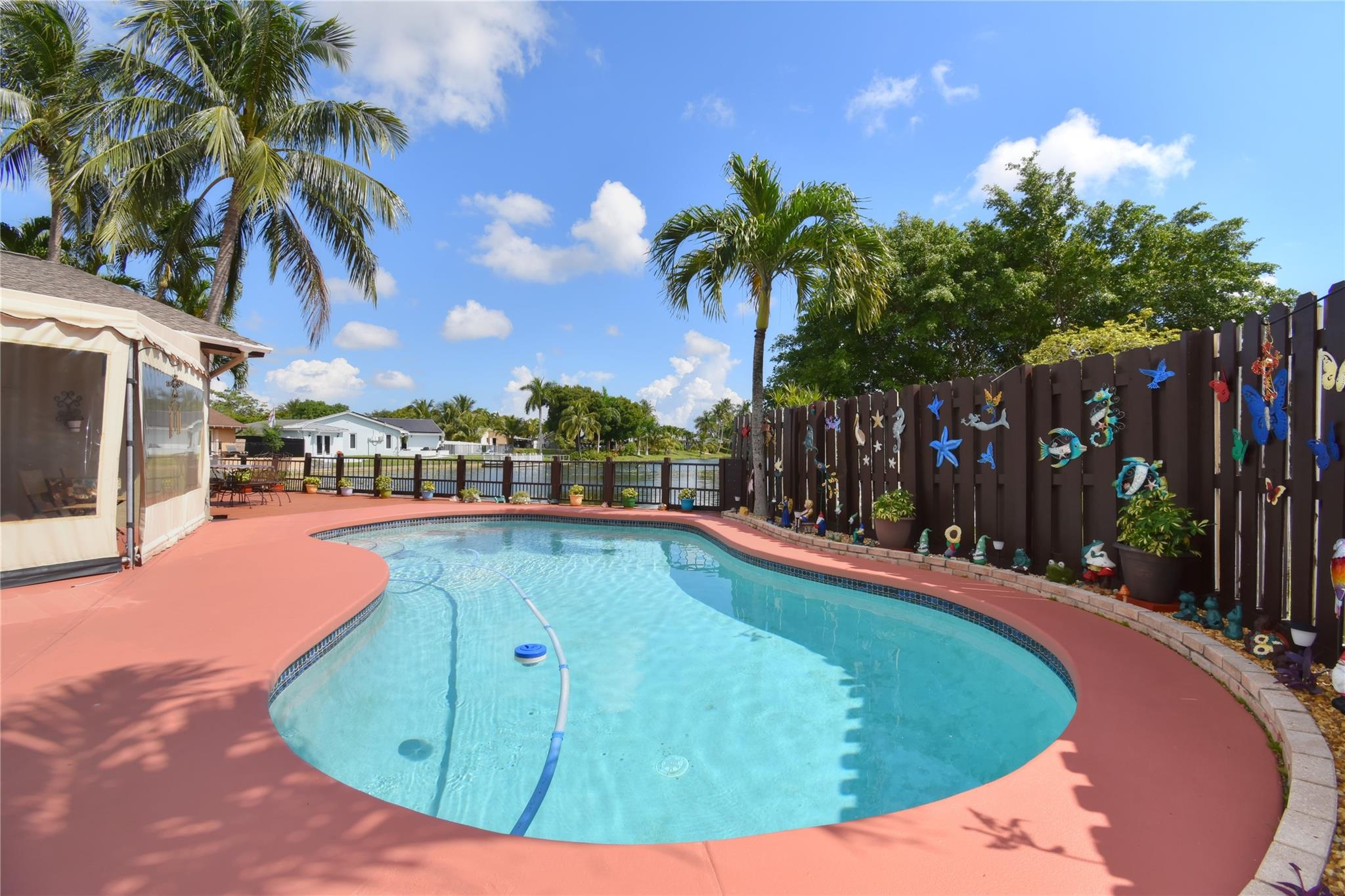 Homes for sale in Oakland Park, FL | 4148 Nw 19Th Ter, Oakland Park, FL 33309 | MLS# F10532762