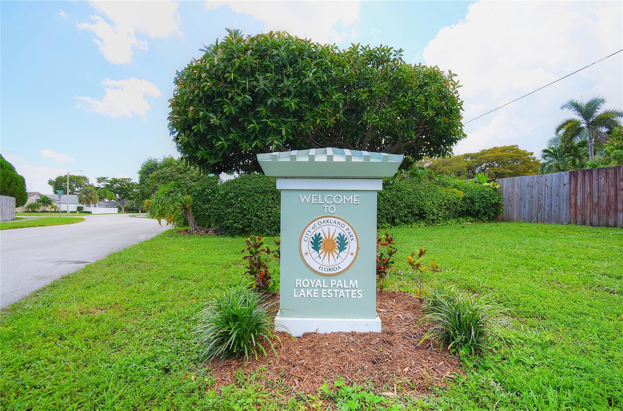 Homes for sale in Oakland Park, FL | 4148 Nw 19th Ter, Oakland Park, FL 33309 | MLS# F10532762