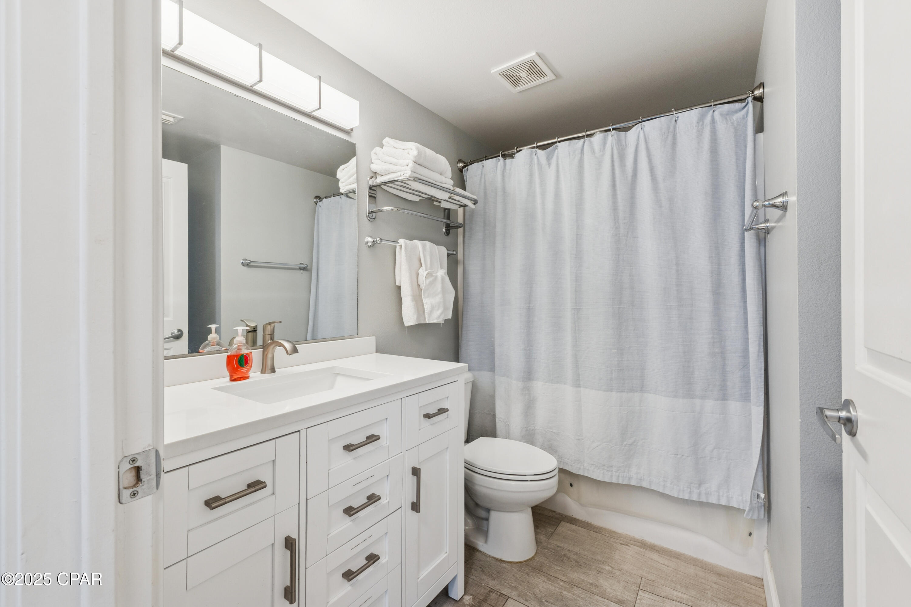 Image 16 For 9900 Thomas Drive 2131