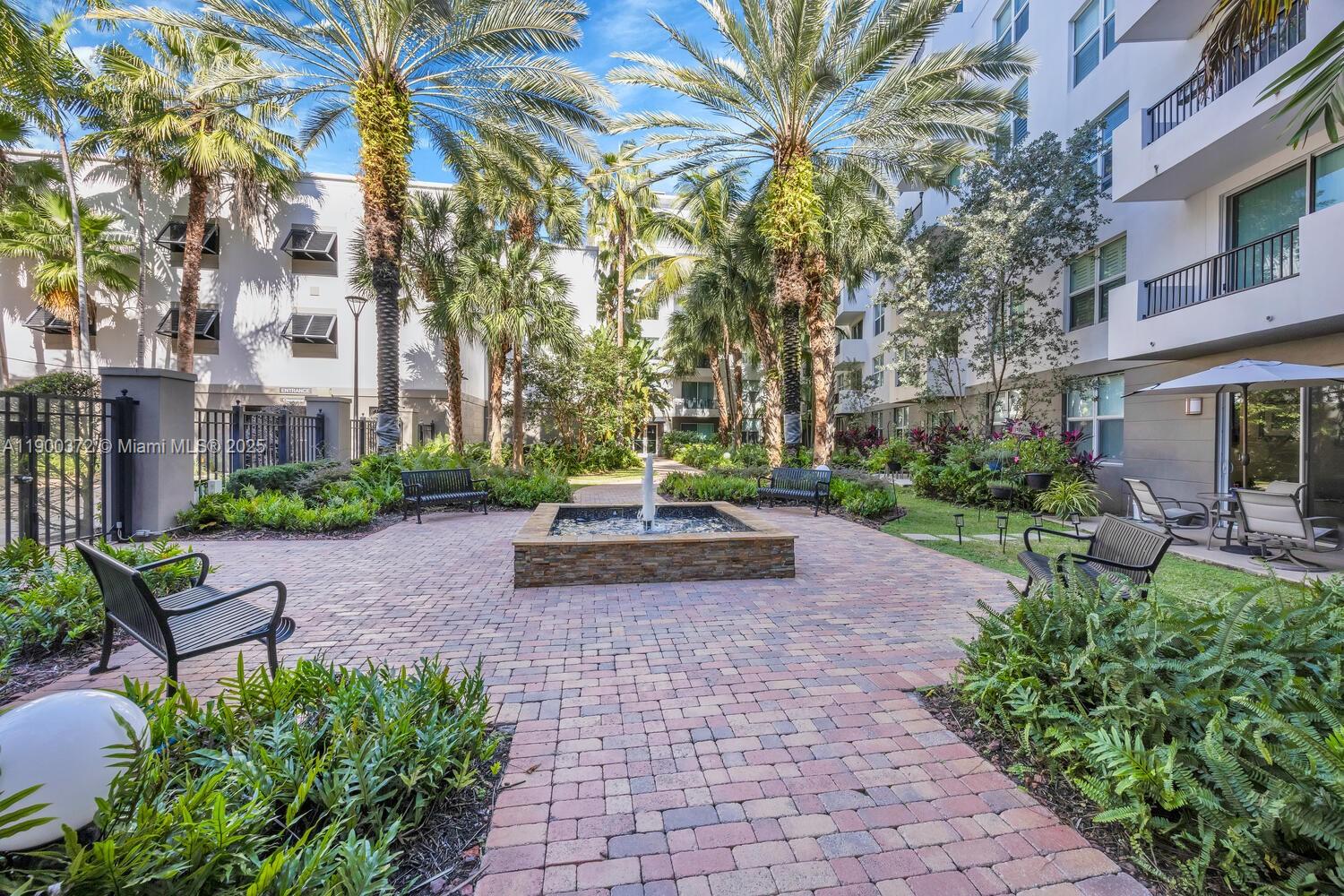 Homes for sale in Fort Lauderdale, FL | 2421 Ne 65Th St #211, Fort Lauderdale, FL 33308 | MLS# A11900372