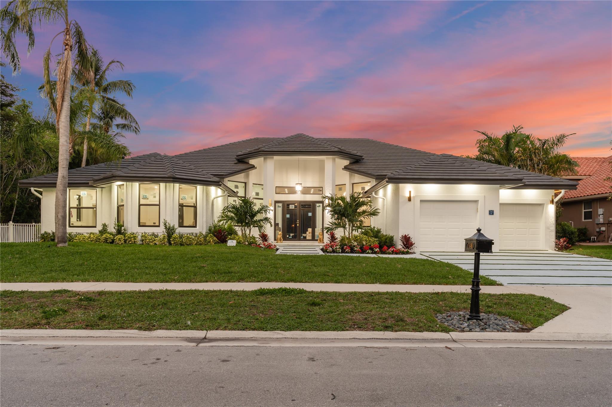 Homes for sale in Boca Raton, FL | 7141 Mariana Ct, Boca Raton, FL 33433 | MLS# F10532783