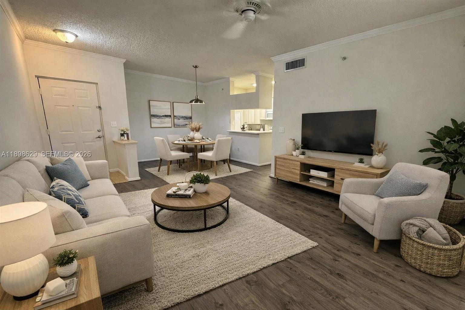 Porto Bellagio Condo