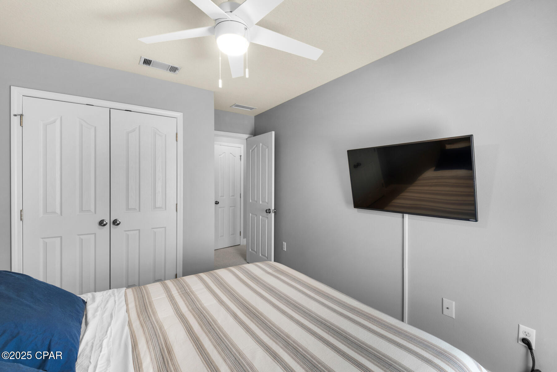 Image 24 For 8853 Brown Pelican Cir Circle